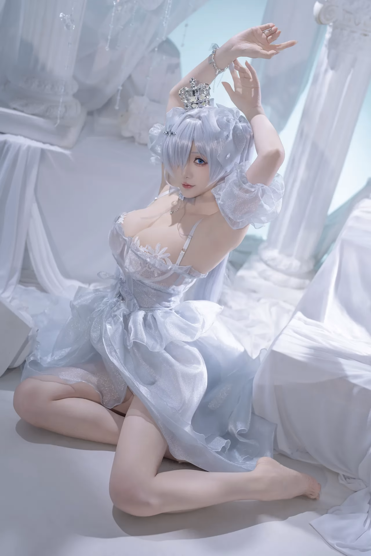 Hoshilily as Cinderella (Anachiro) — cosplay photo 26 of 37