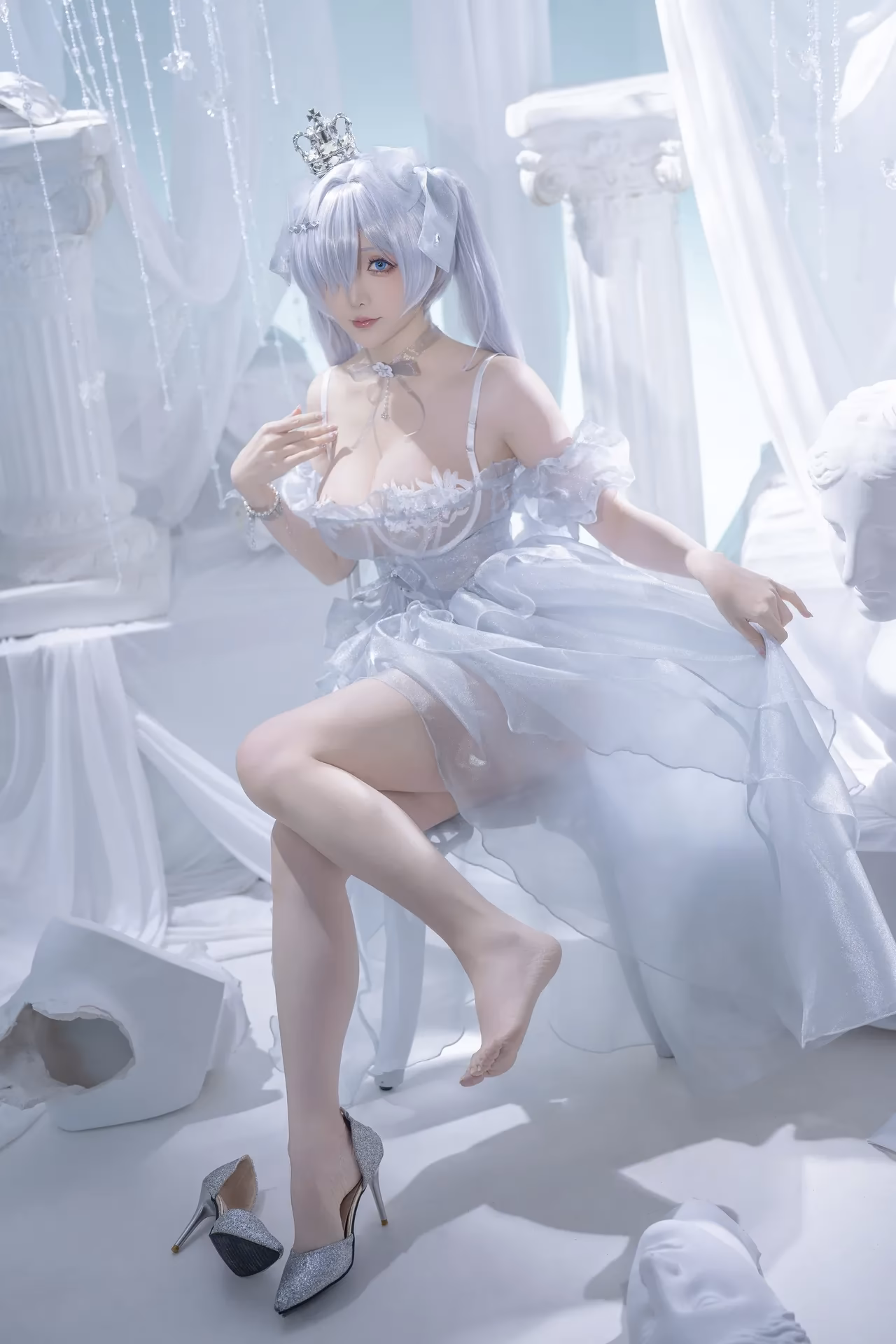 Hoshilily as Cinderella (Anachiro) — cosplay photo 4 of 37