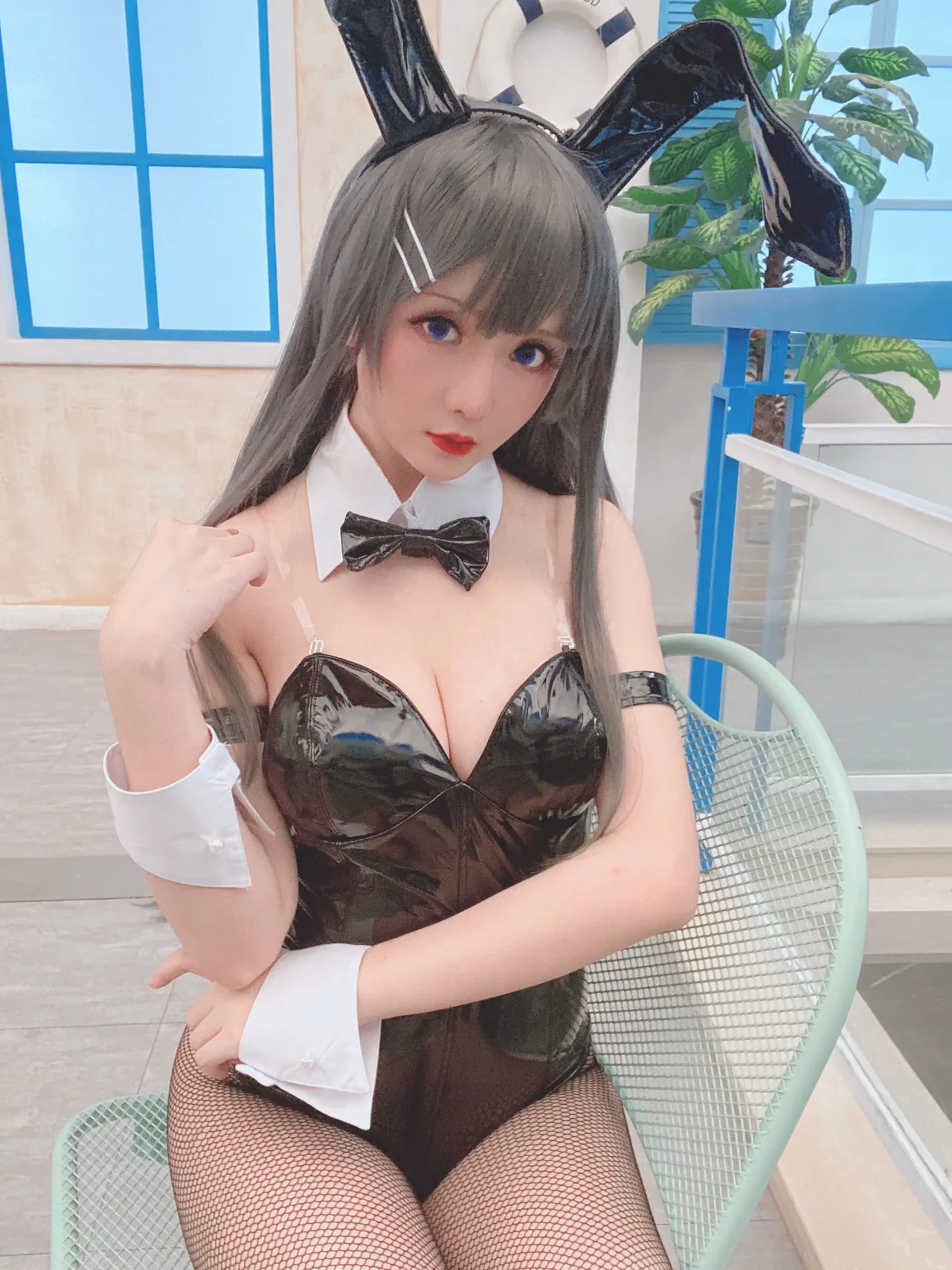 Hoshilily as Mai Sakurajima — cosplay photo 23 of 27