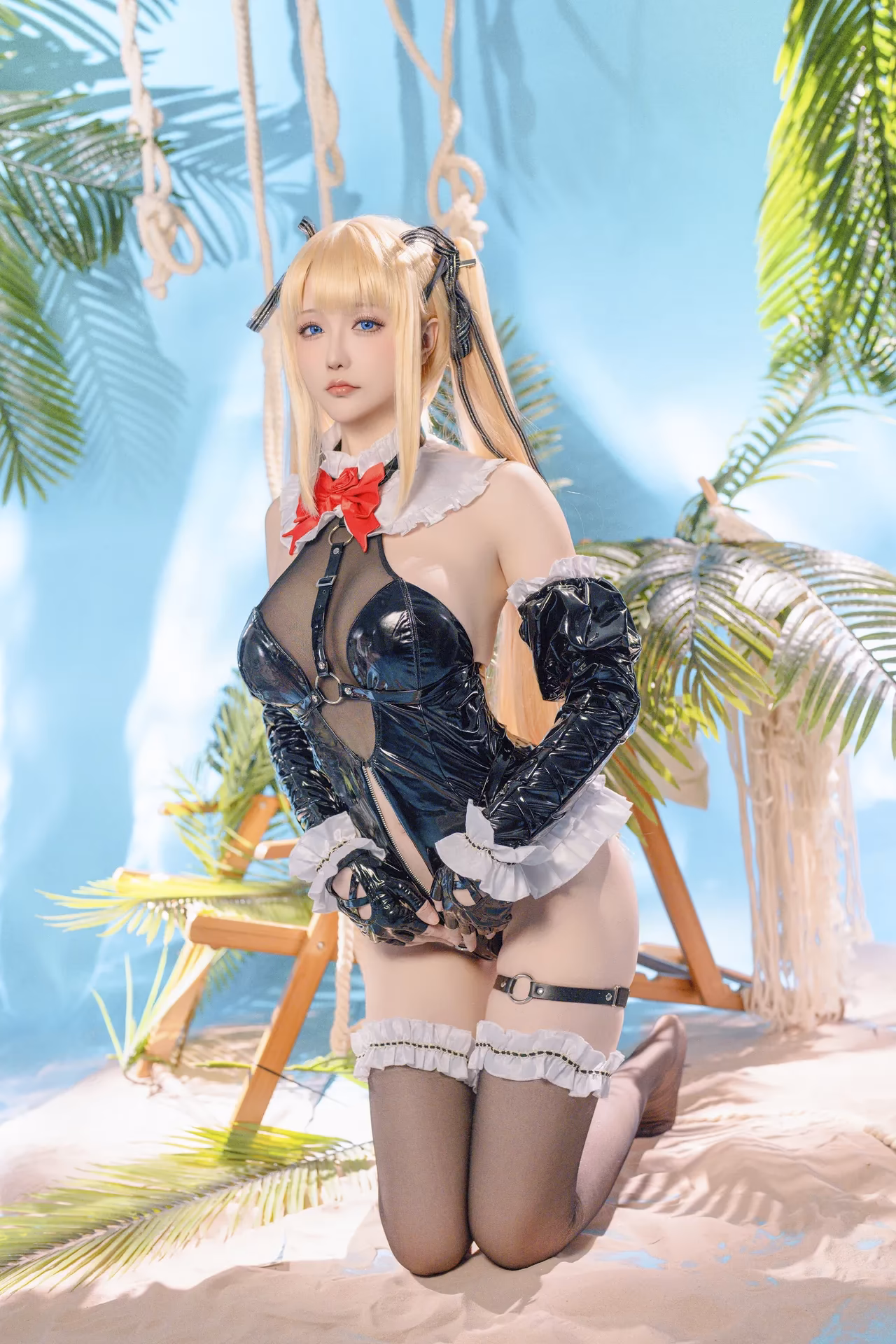 Hoshilily as Marie Rose — cosplay photo 14 of 55