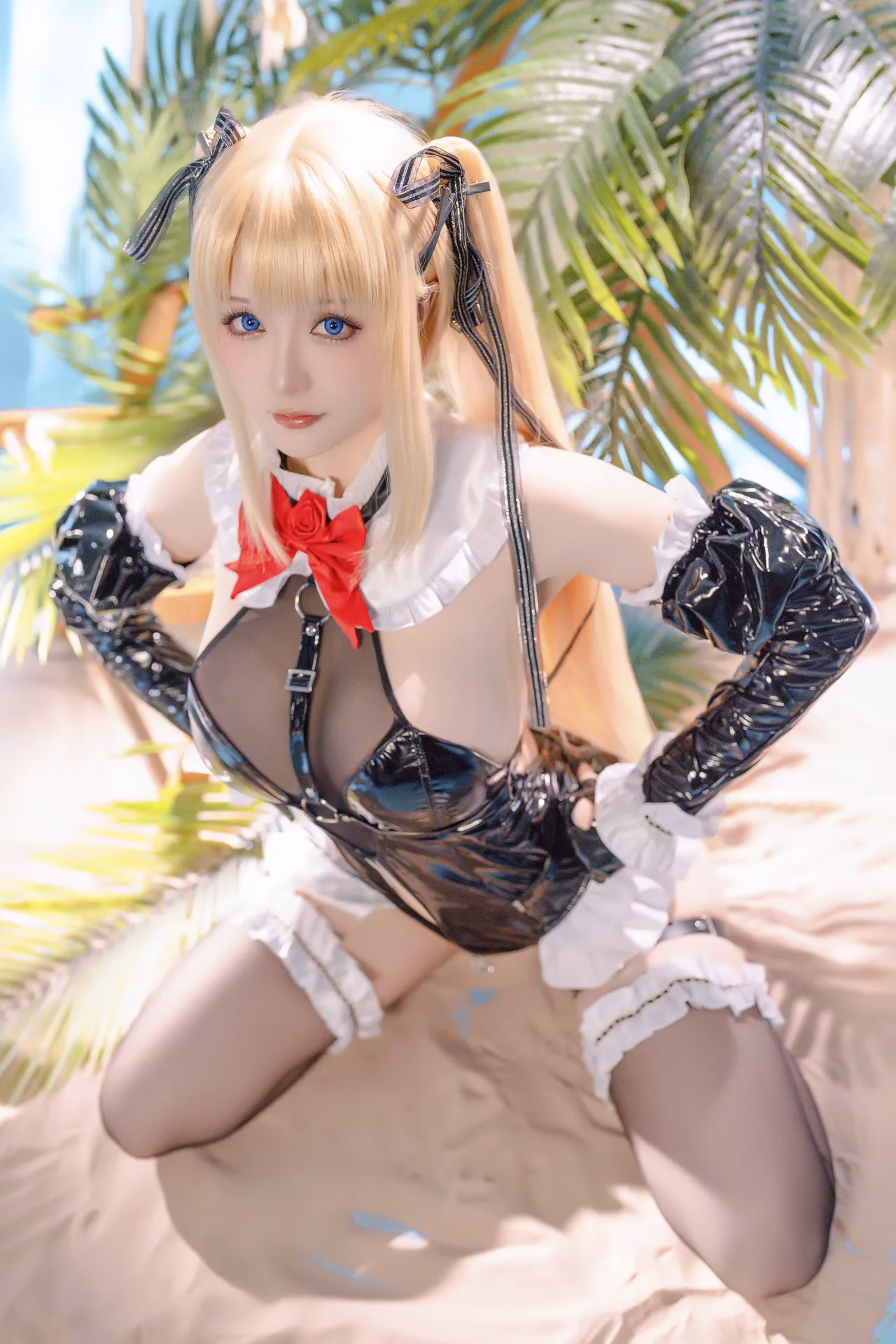 Hoshilily as Marie Rose — cosplay photo 3 of 55