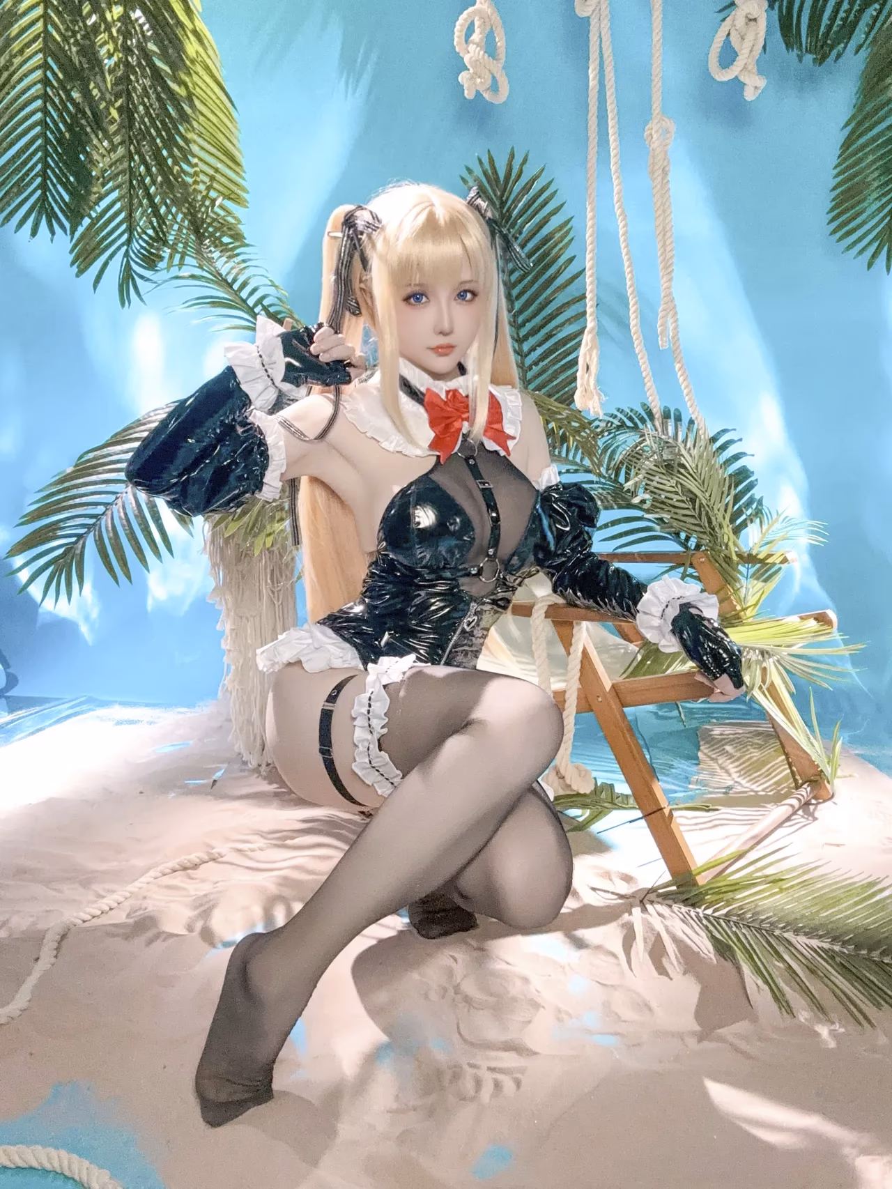 Hoshilily as Marie Rose — cosplay photo 48 of 55