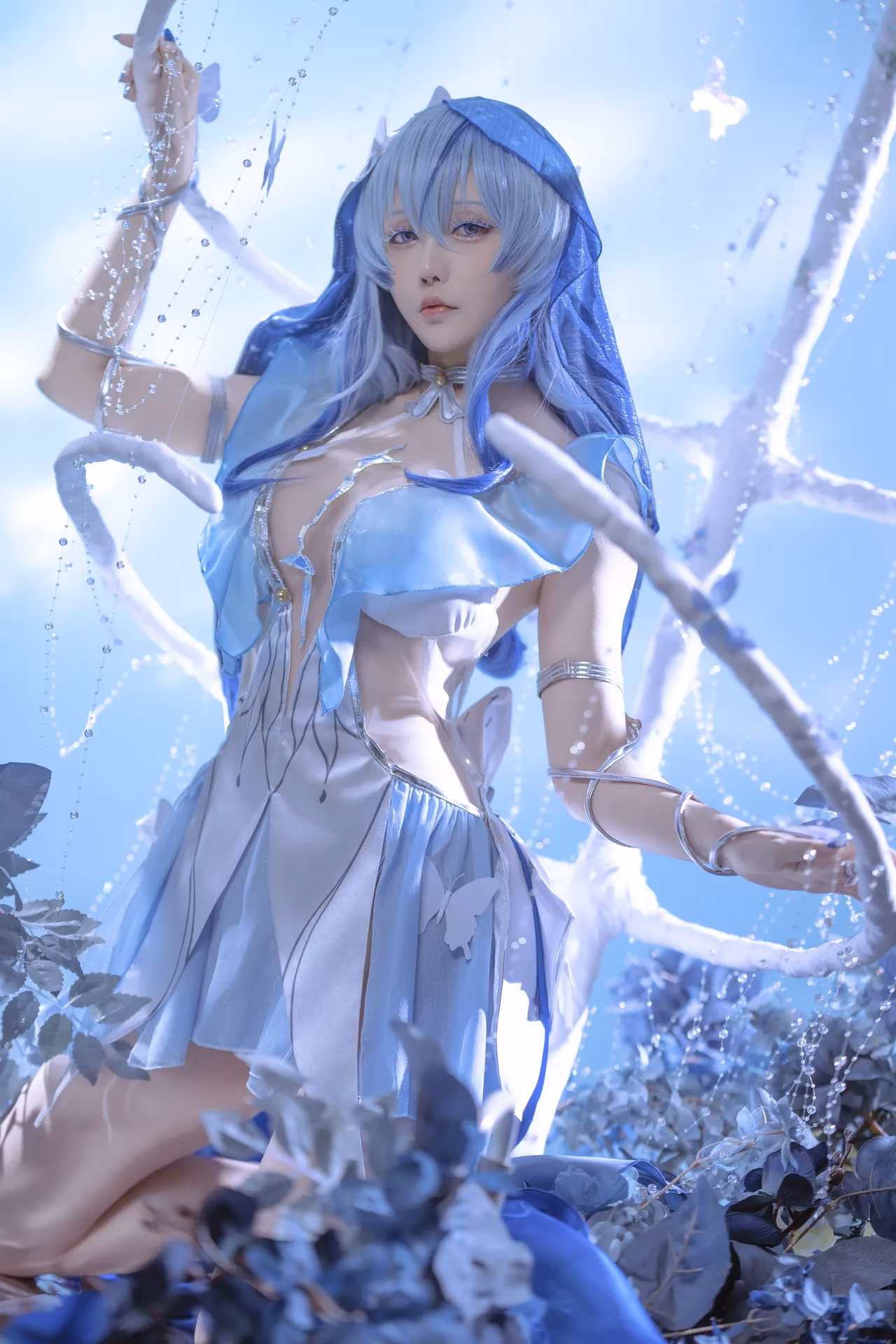 Hoshilily as The Shorekeeper — cosplay photo 14 of 34