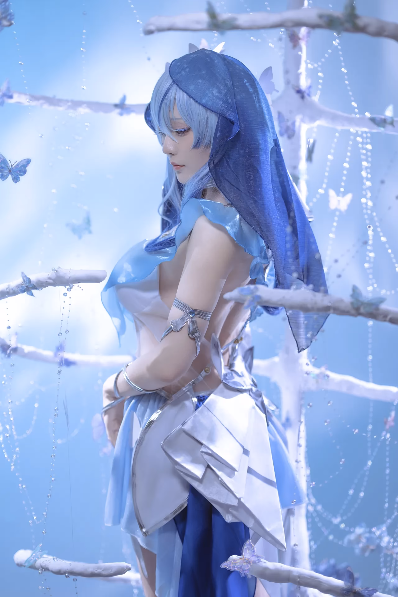 Hoshilily as The Shorekeeper — cosplay photo 7 of 34