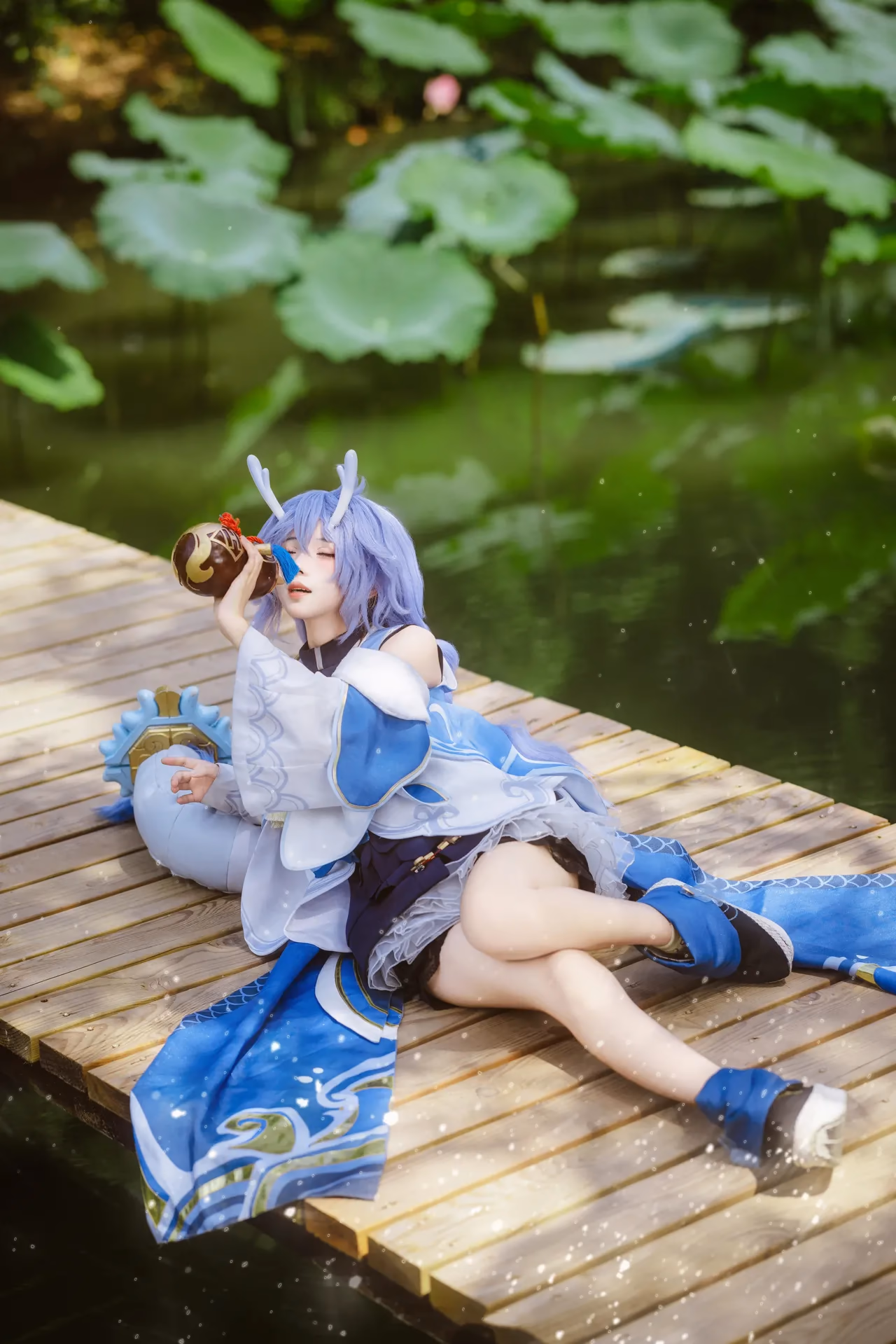 Hua Qi Hana as Bailu — cosplay photo 11 of 14