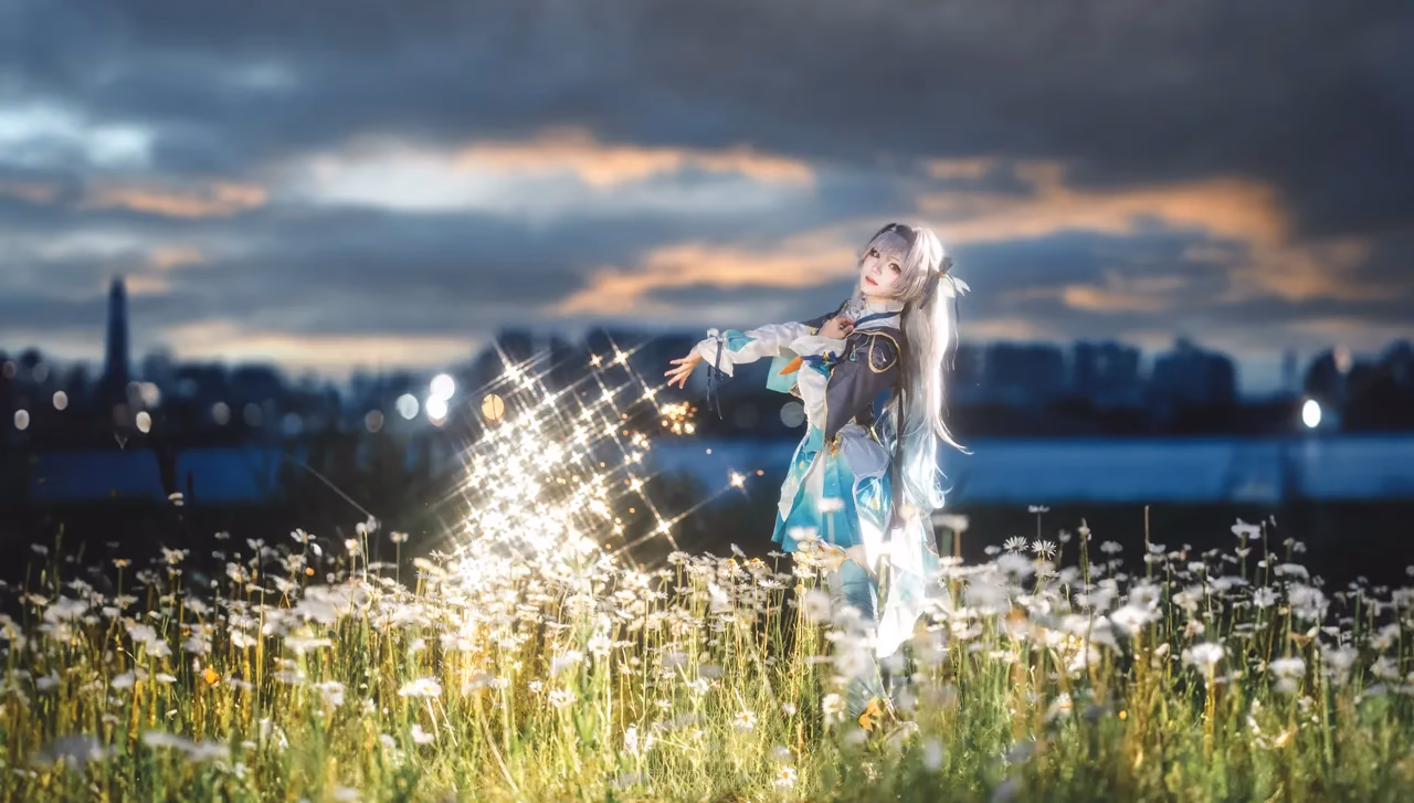 Hua Qi Hana as Firefly — cosplay photo 12 of 18