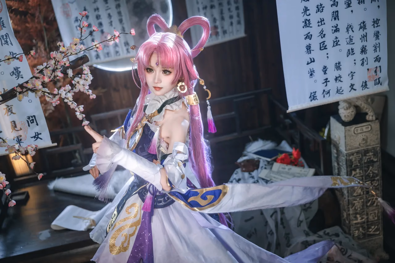 Hua Qi Hana as Fu Xuan — cosplay photo 14 of 14