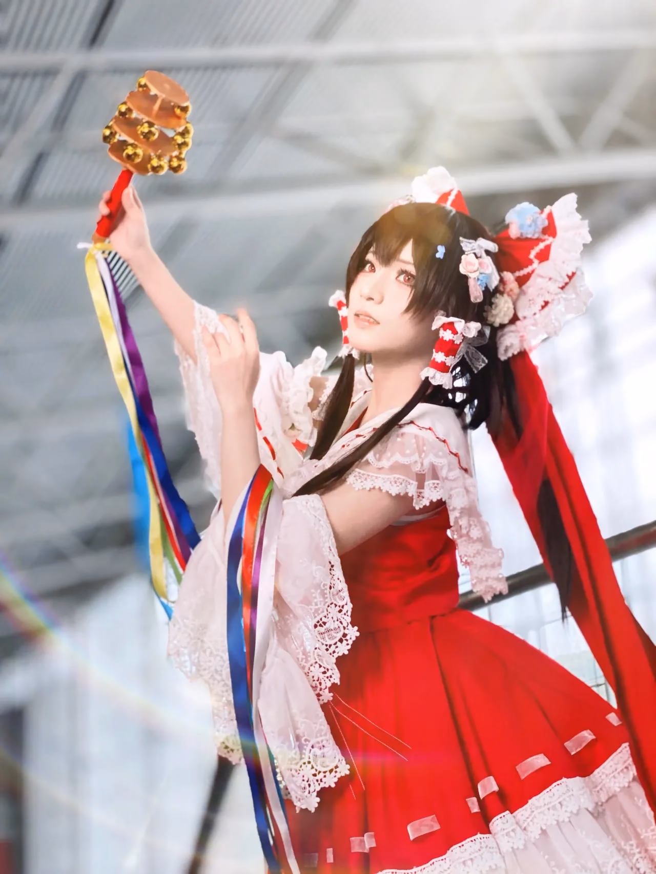 Hua Qi Hana as Reimu Hakurei — cosplay photo 37 of 88