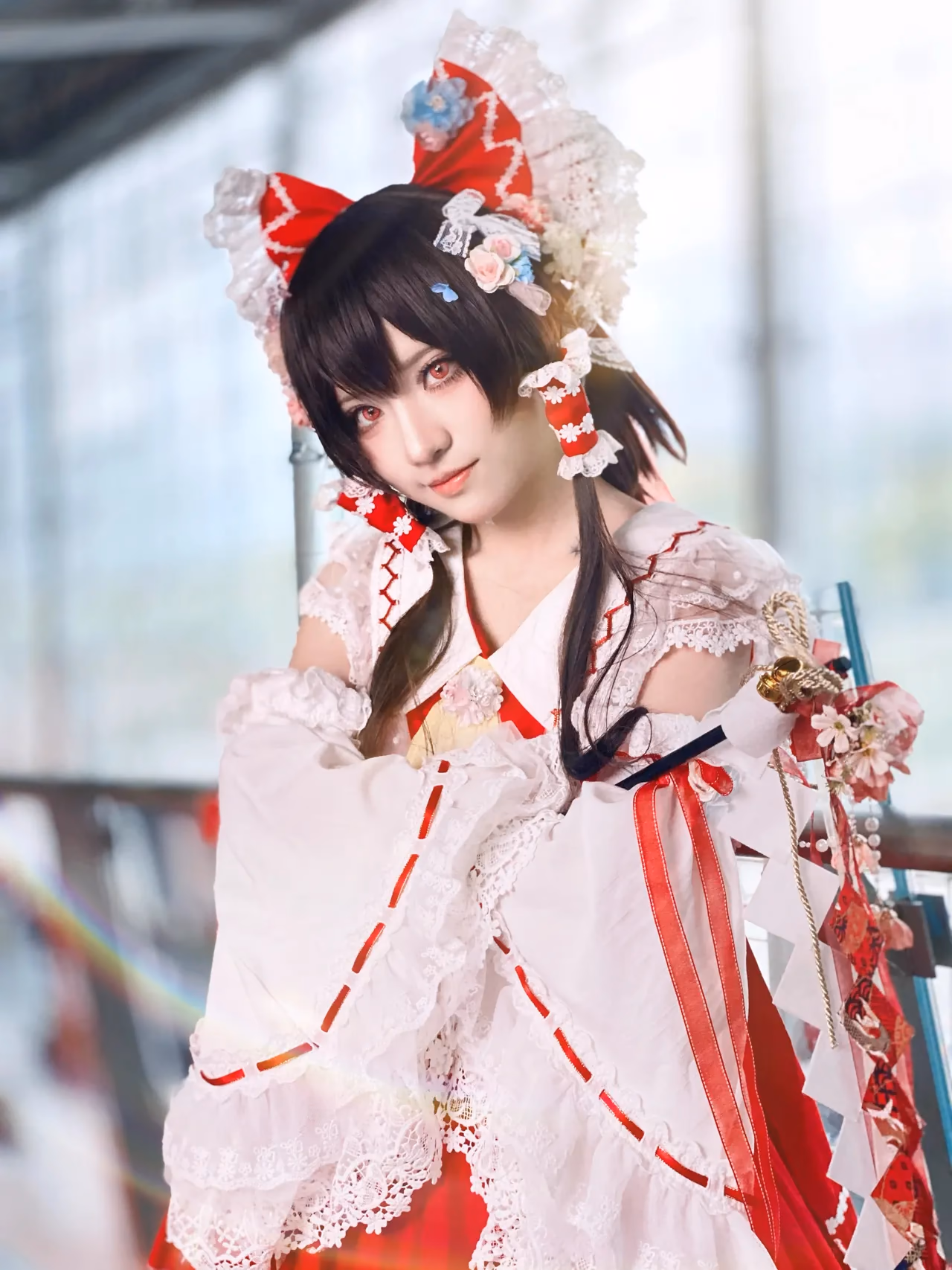 Hua Qi Hana as Reimu Hakurei — cosplay photo 38 of 88