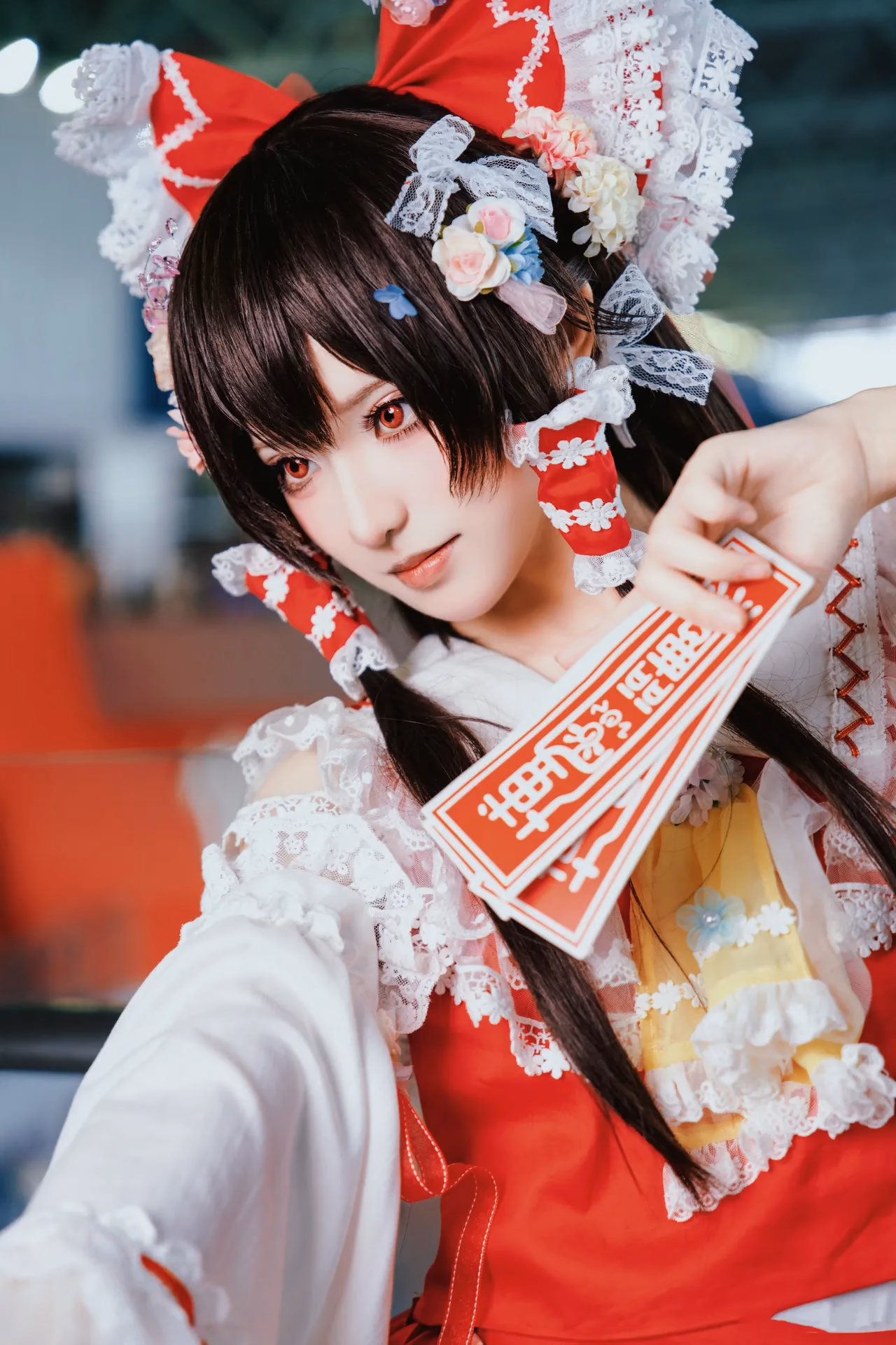 Hua Qi Hana as Reimu Hakurei — cosplay photo 49 of 88