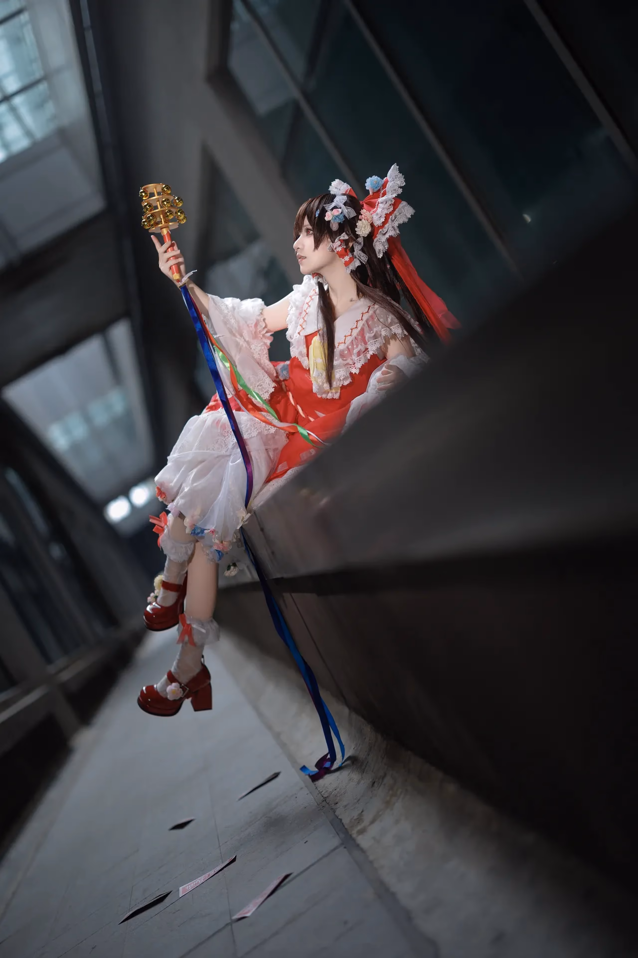 Hua Qi Hana as Reimu Hakurei — cosplay photo 57 of 88