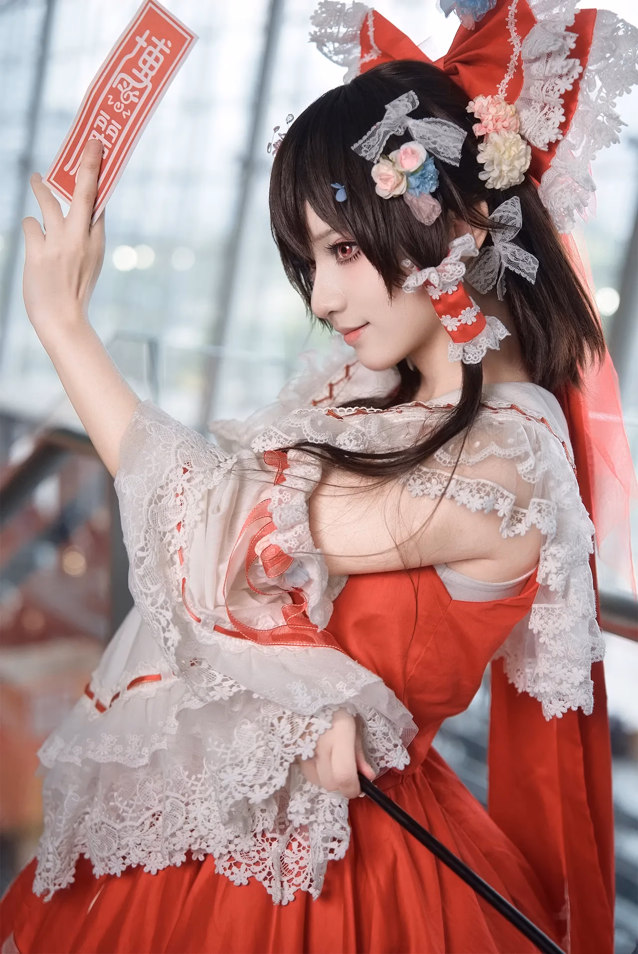 Hua Qi Hana as Reimu Hakurei — cosplay photo 63 of 88