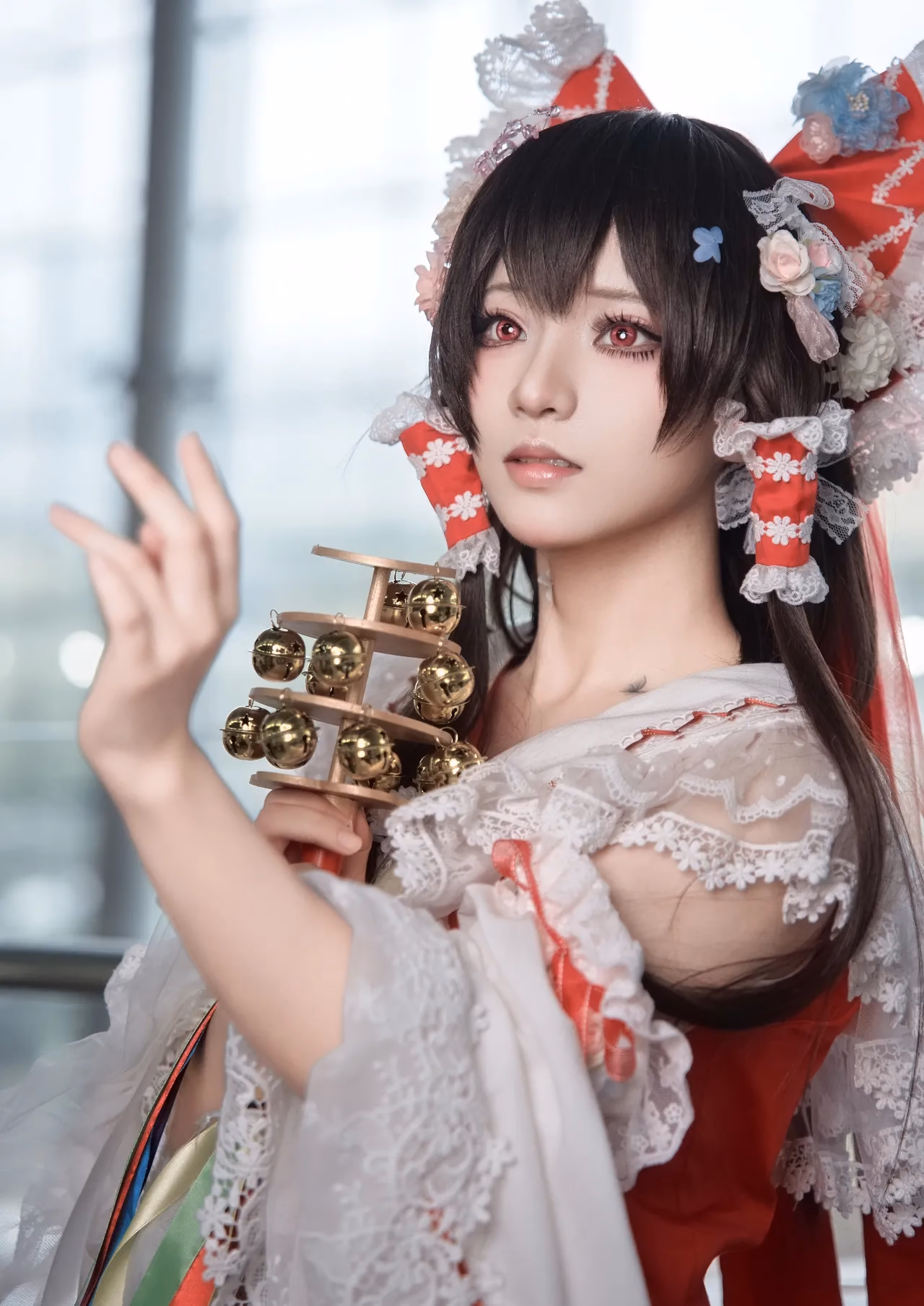 Hua Qi Hana as Reimu Hakurei — cosplay photo 65 of 88