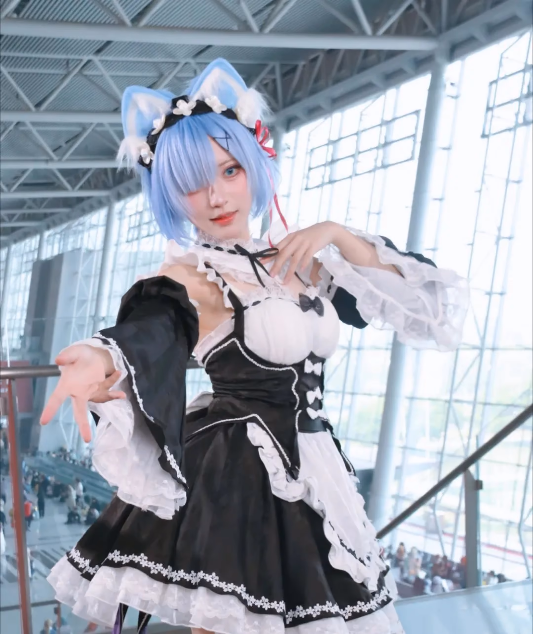 Hua Qi Hana as Rem — cosplay photo 106 of 107