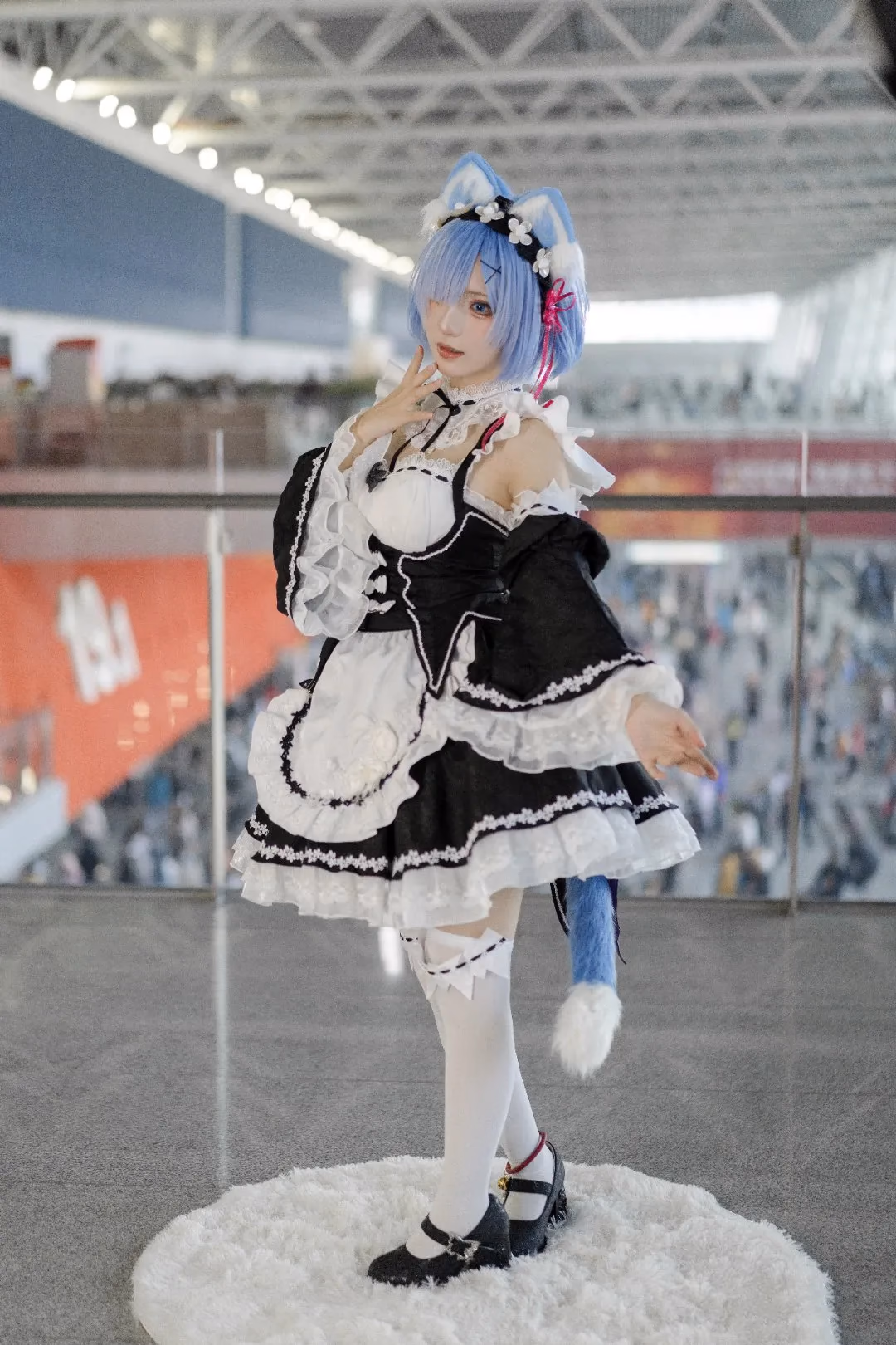 Hua Qi Hana as Rem — cosplay photo 15 of 107