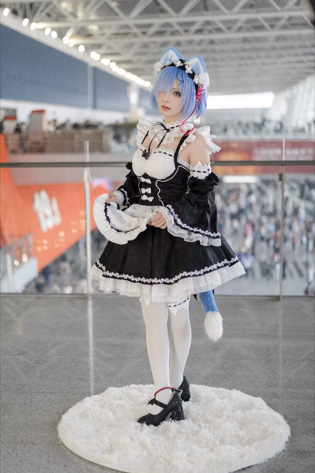Hua Qi Hana as Rem — cosplay photo 17 of 107