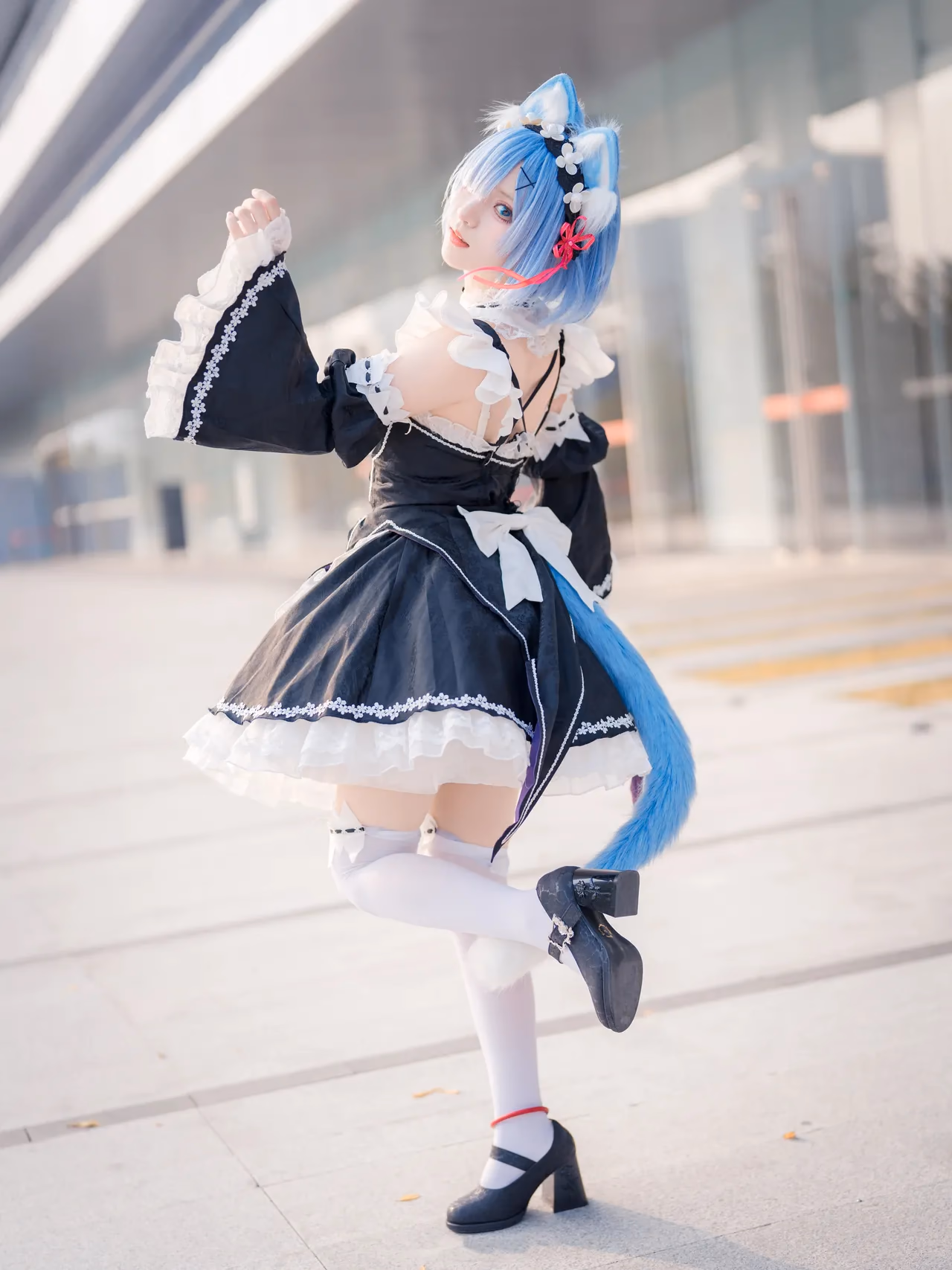 Hua Qi Hana as Rem — cosplay photo 3 of 107