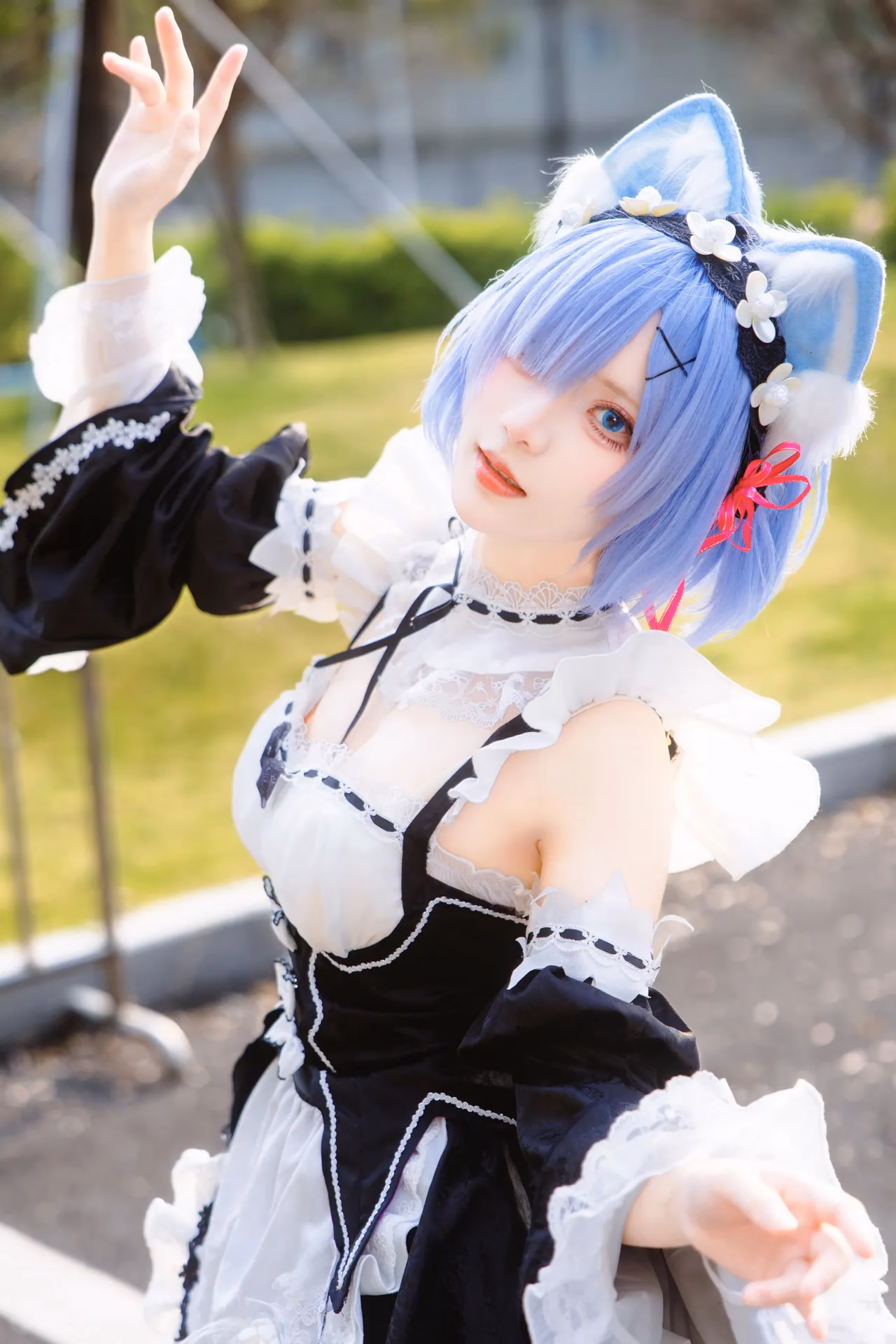 Hua Qi Hana as Rem — cosplay photo 57 of 107