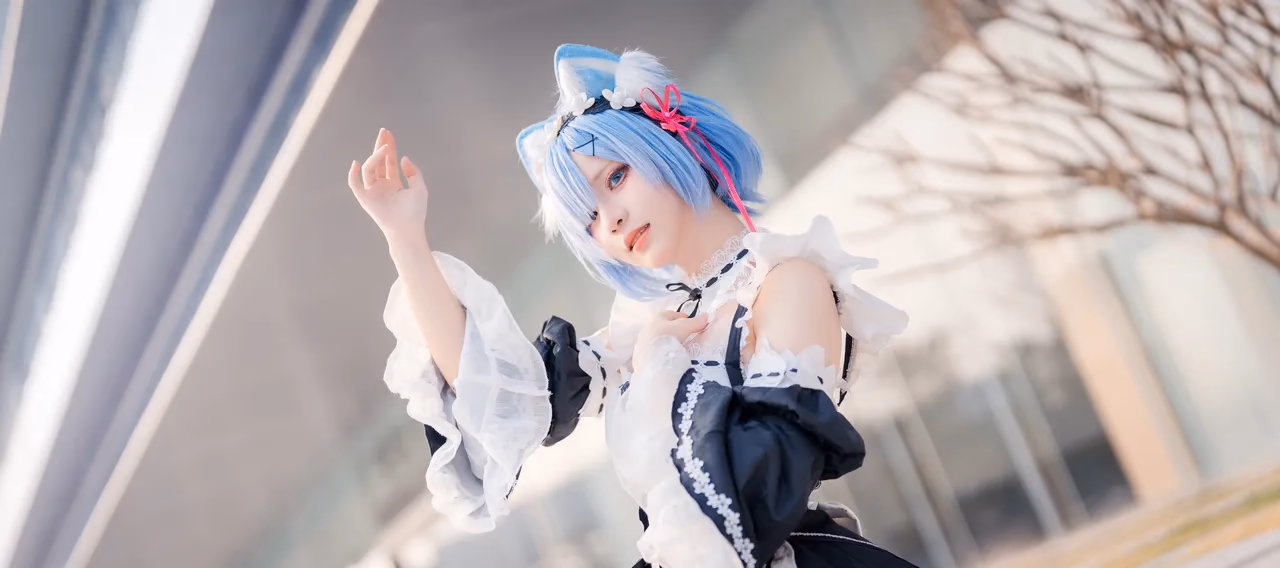 Hua Qi Hana as Rem — cosplay photo 6 of 107