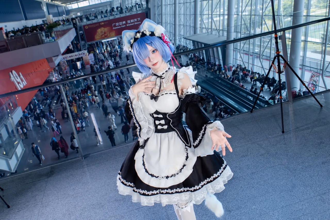 Hua Qi Hana as Rem — cosplay photo 76 of 107