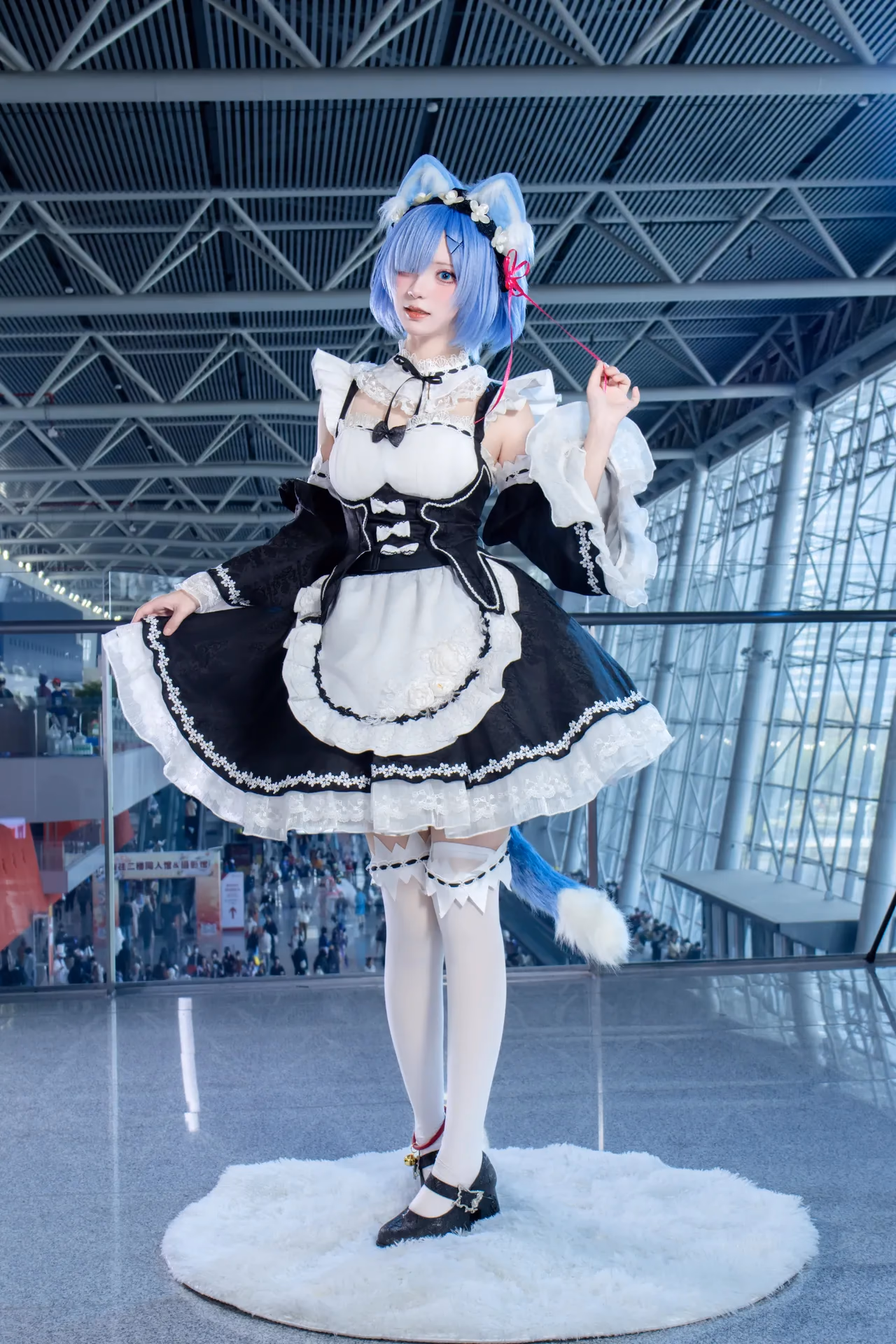 Hua Qi Hana as Rem — cosplay photo 85 of 107