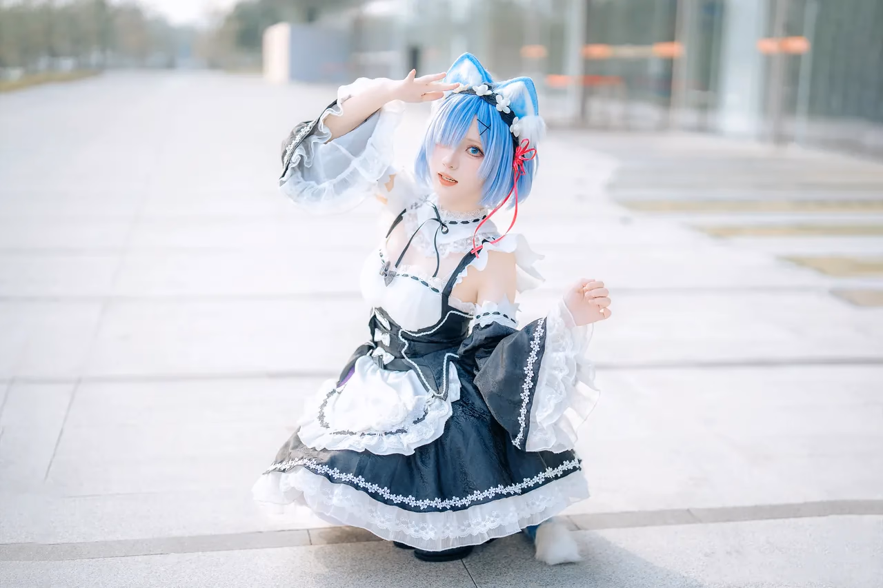 Hua Qi Hana as Rem — cosplay photo 92 of 107