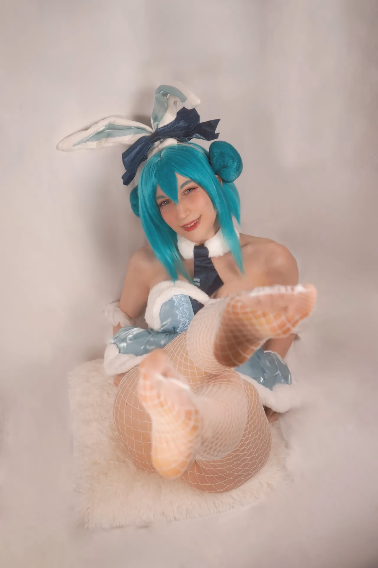 Iced.Grog as Hatsune Miku — cosplay photo 7 of 10