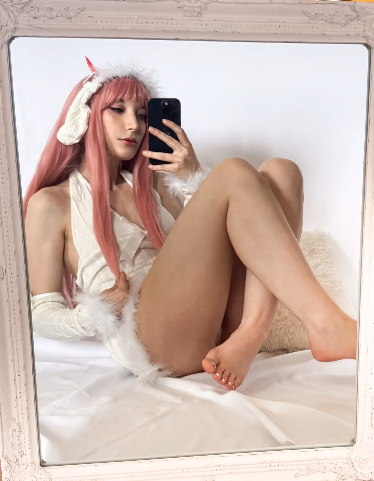 Iced.Grog as Zero Two — cosplay photo 4 of 10