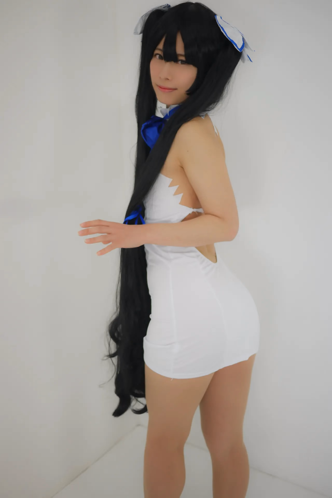 Ichiha Amatsu as Hestia — cosplay photo 85 of 107