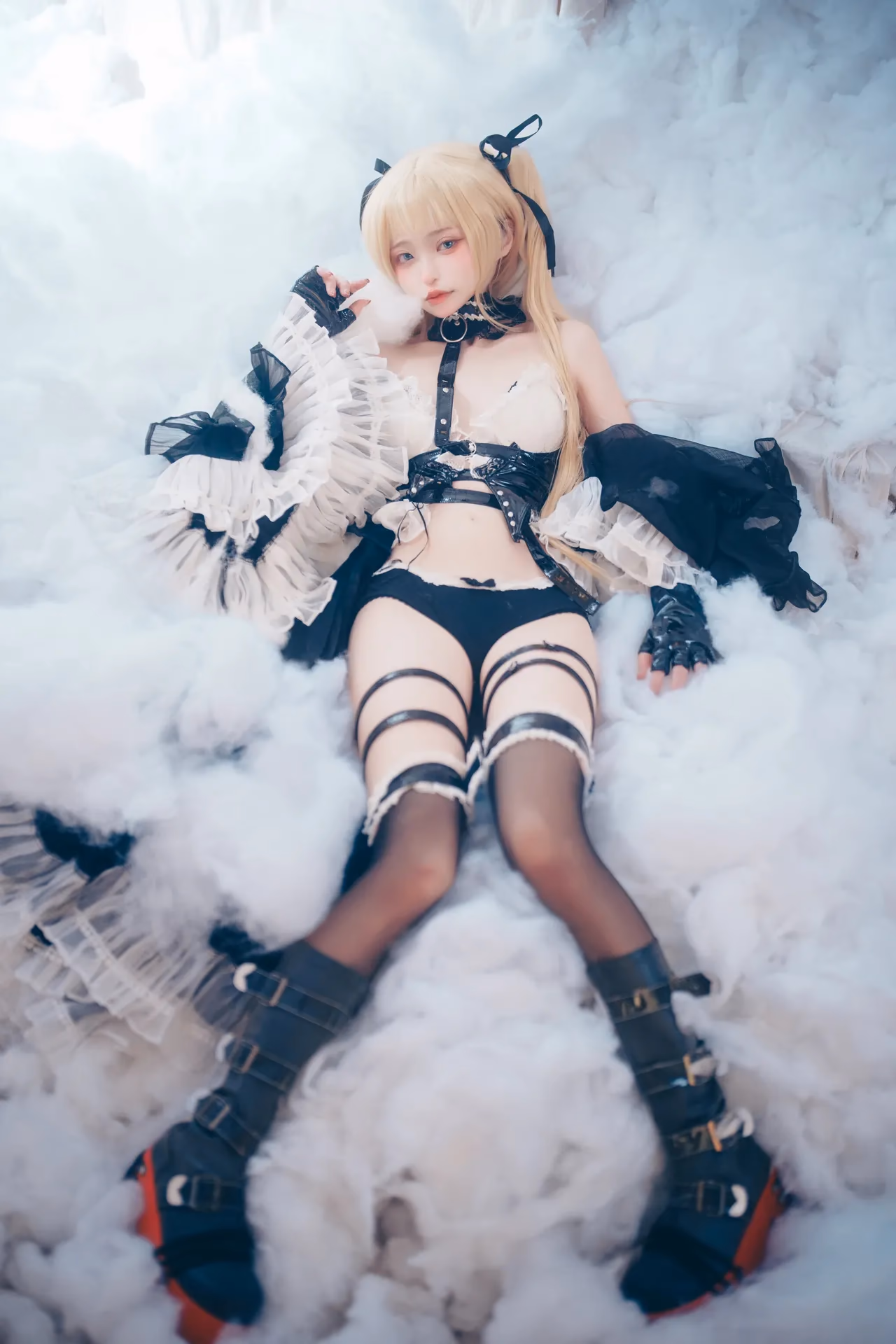 Iri as Marie Rose — cosplay photo 12 of 68