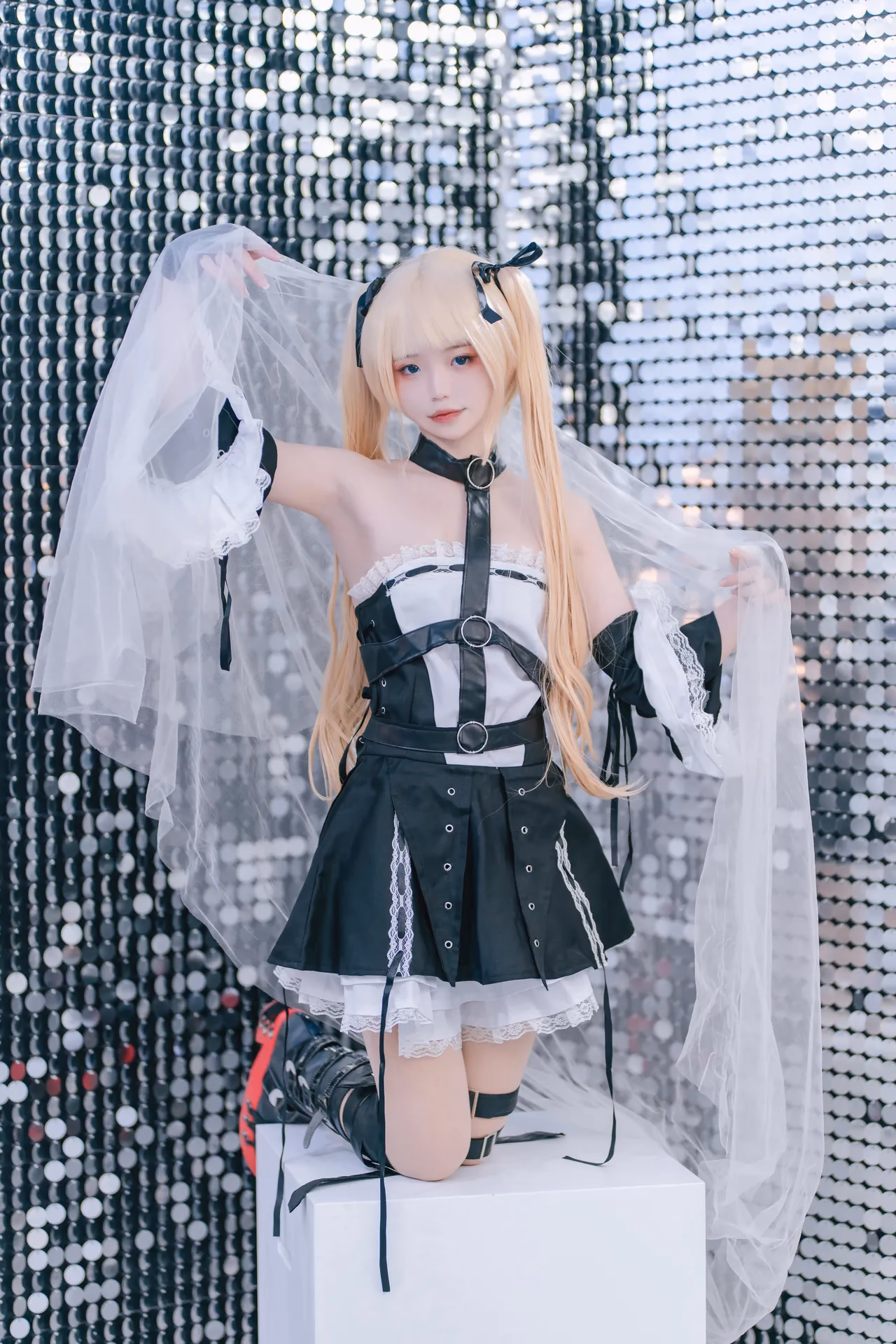 Iri as Marie Rose — cosplay photo 38 of 68