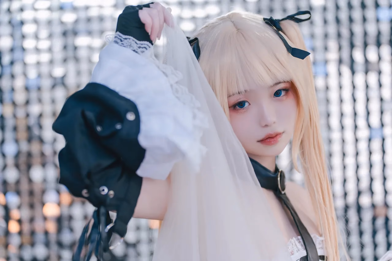 Iri as Marie Rose — cosplay photo 41 of 68