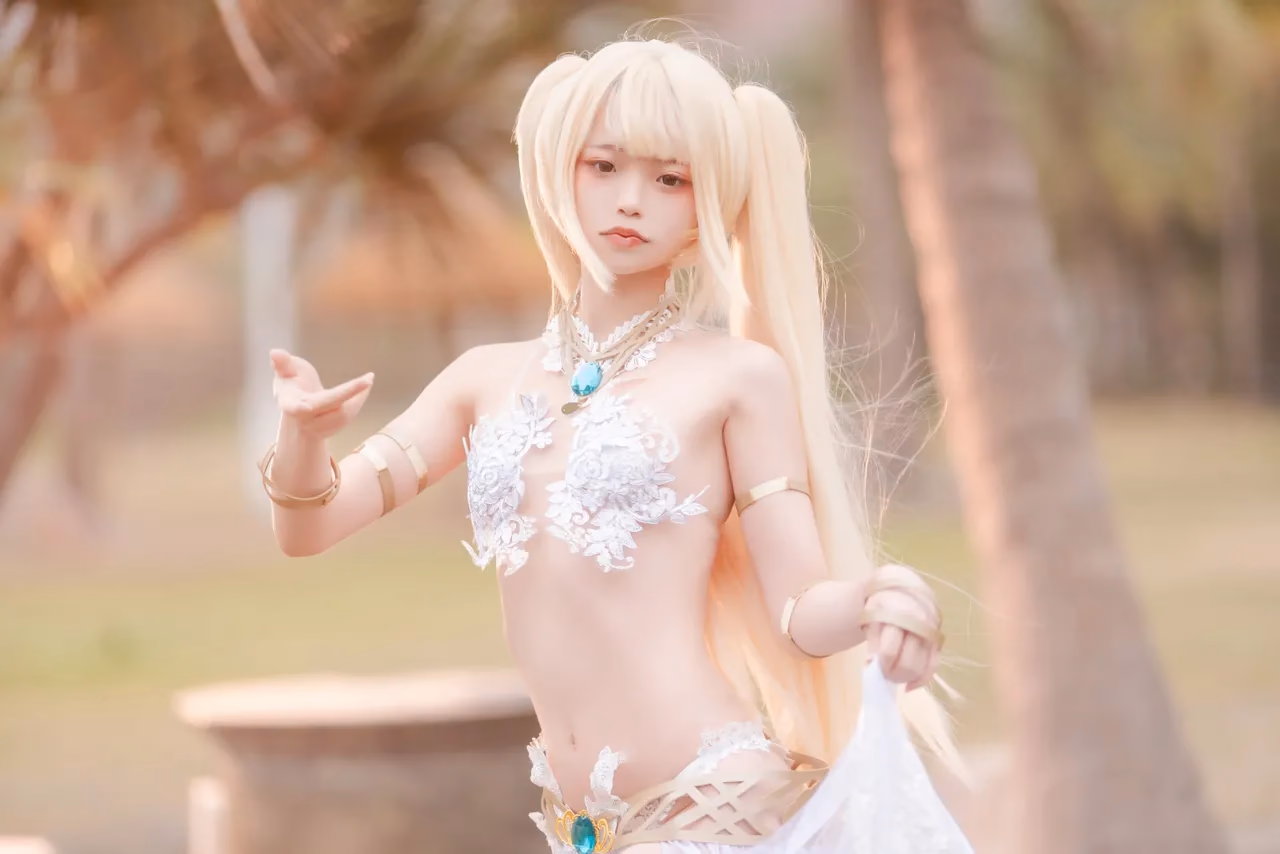 Iri as Marie Rose — cosplay photo 55 of 68