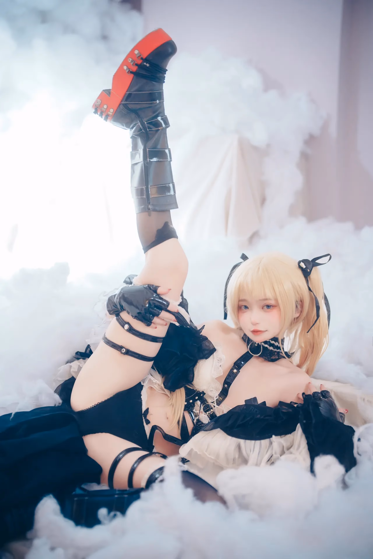 Iri as Marie Rose — cosplay photo 6 of 68