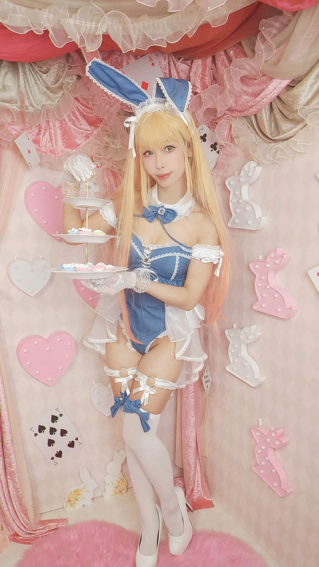 Itsuki Sakurai as Marin Kitagawa — cosplay photo 112 of 158