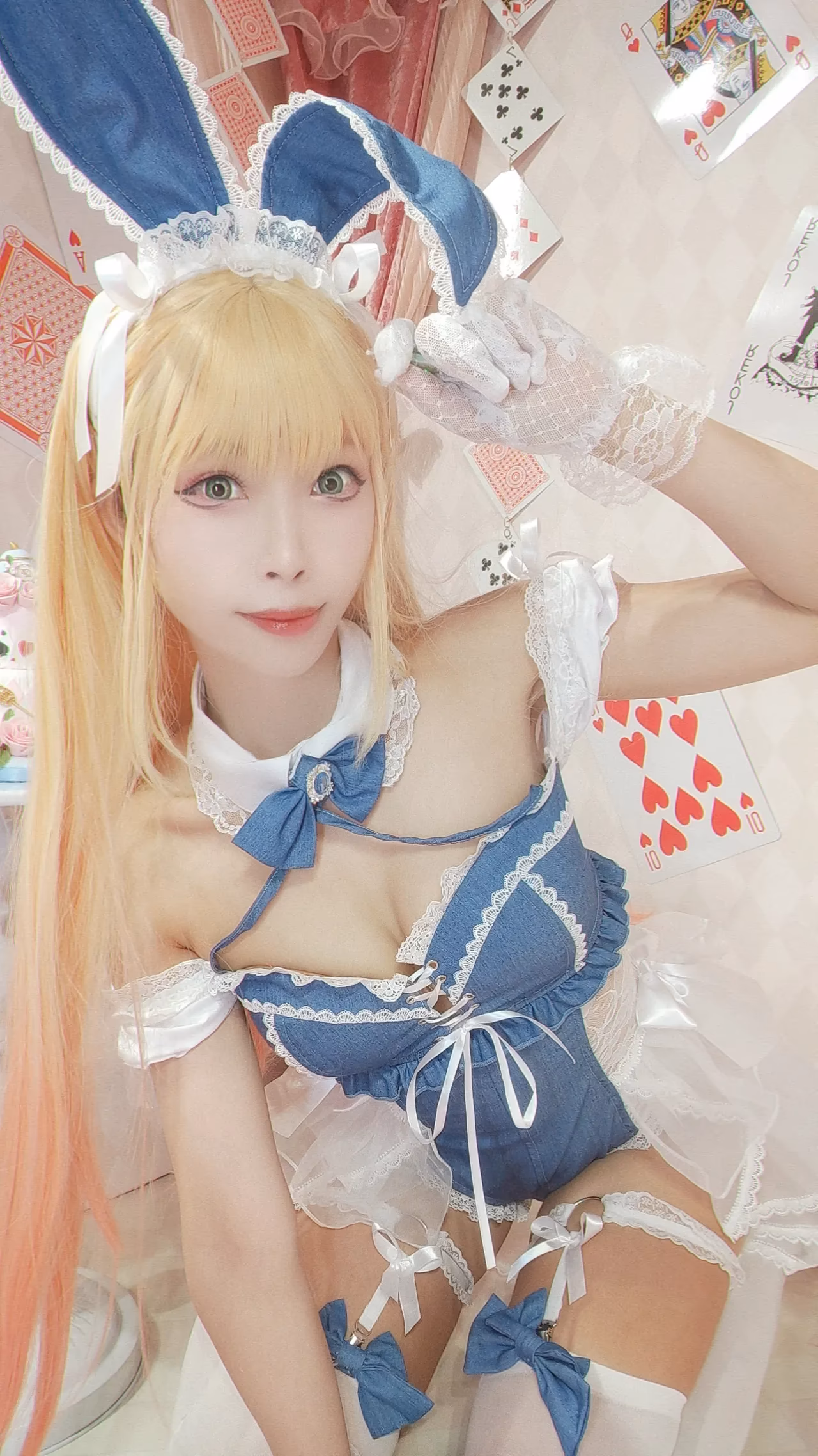 Itsuki Sakurai as Marin Kitagawa — cosplay photo 127 of 158