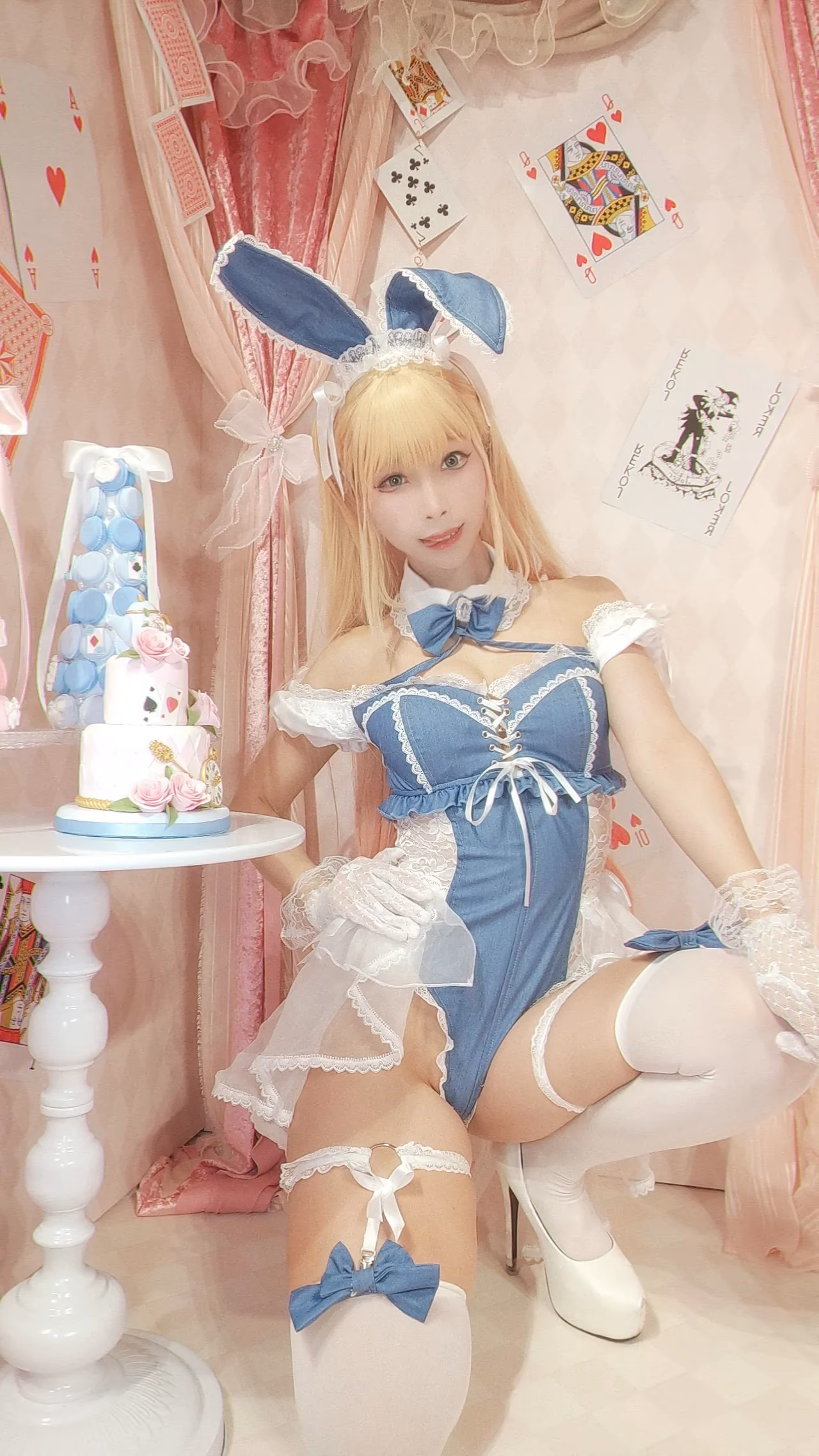 Itsuki Sakurai as Marin Kitagawa — cosplay photo 143 of 158