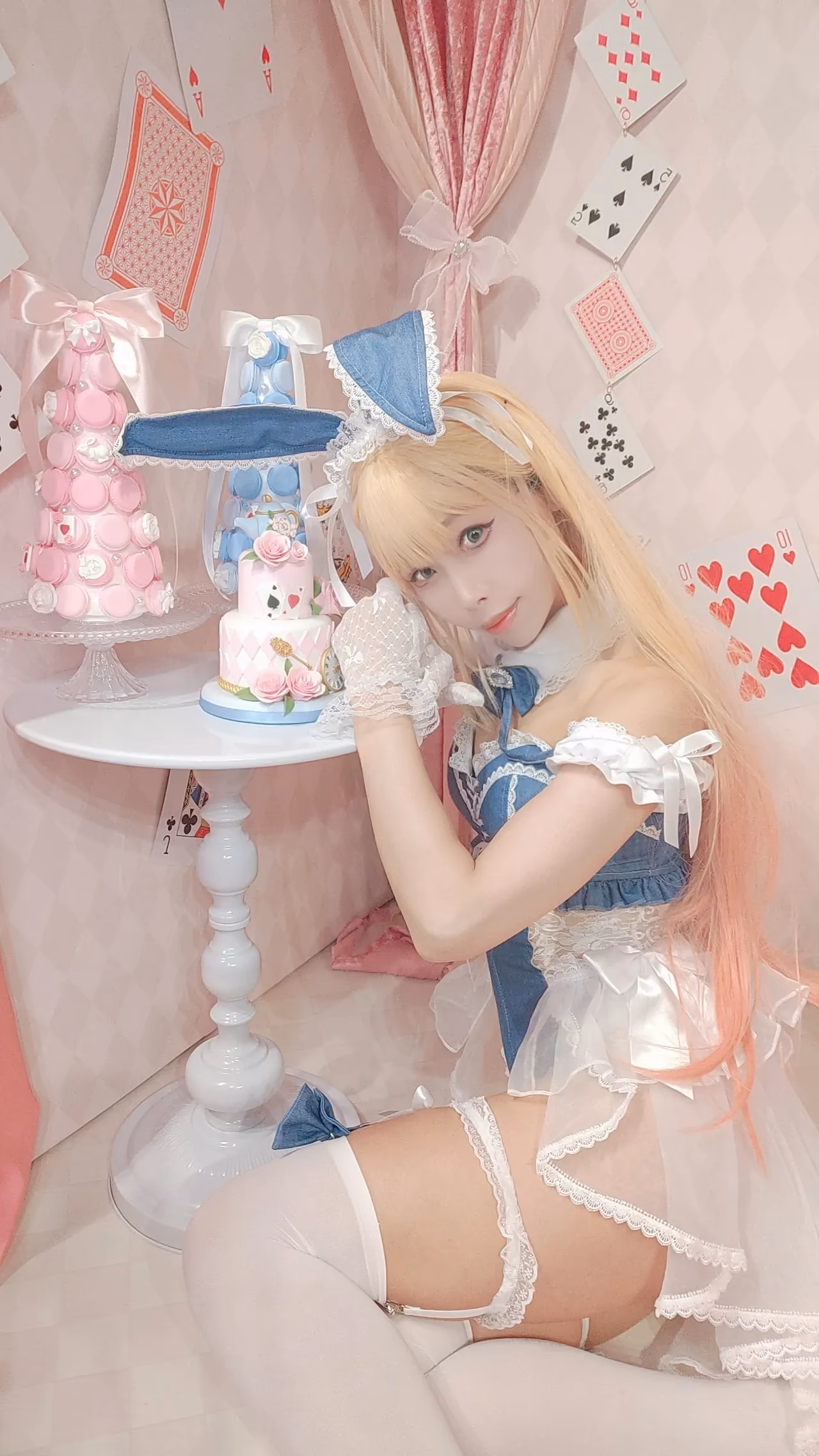 Itsuki Sakurai as Marin Kitagawa — cosplay photo 149 of 158