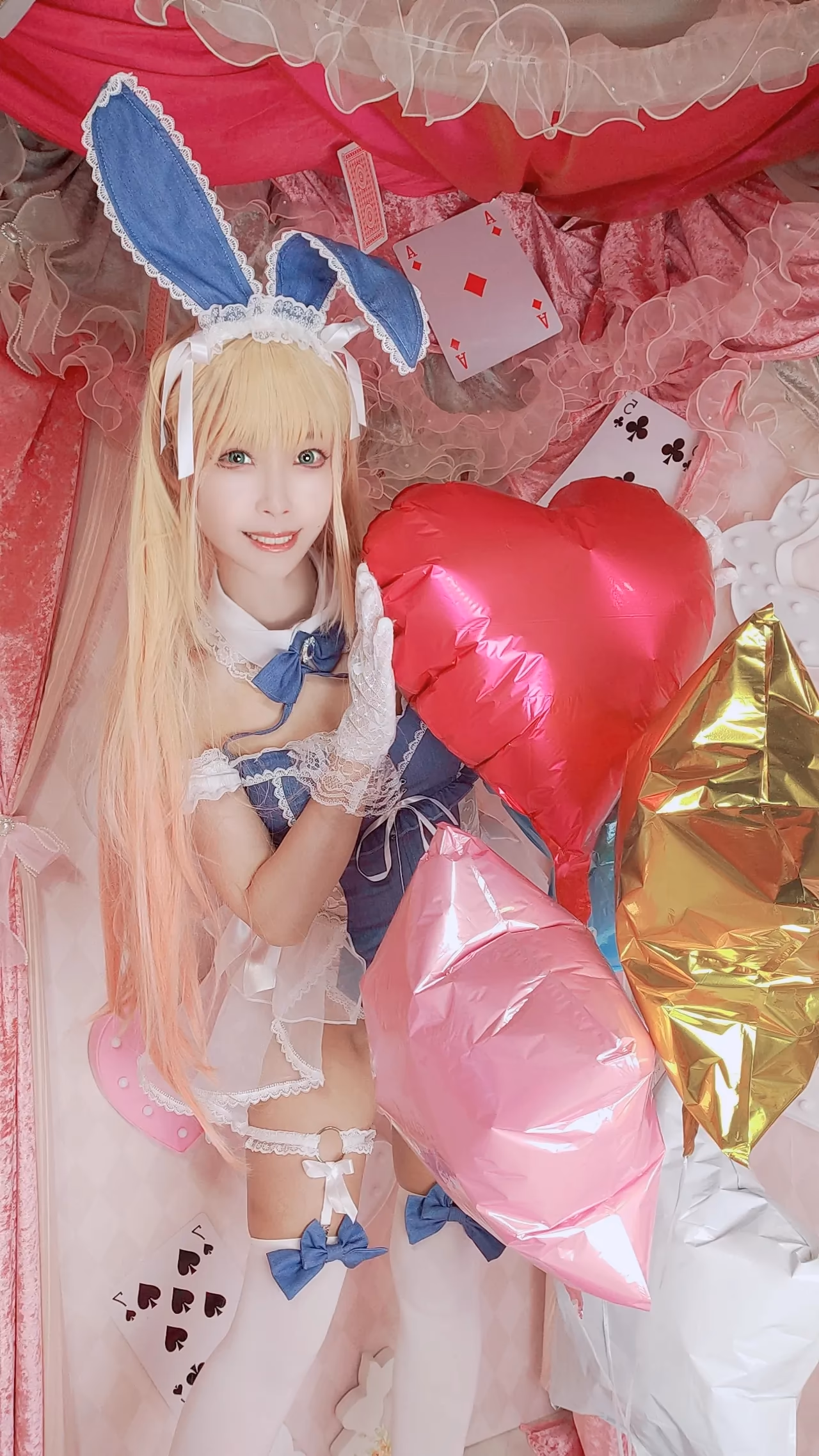 Itsuki Sakurai as Marin Kitagawa — cosplay photo 20 of 158