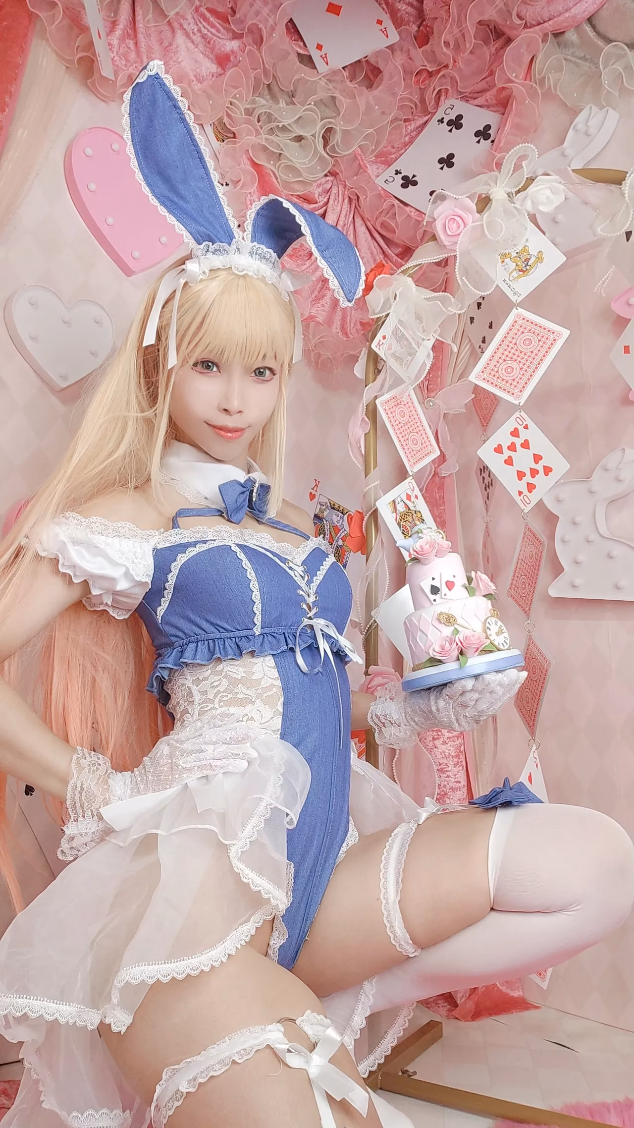 Itsuki Sakurai as Marin Kitagawa — cosplay photo 28 of 158