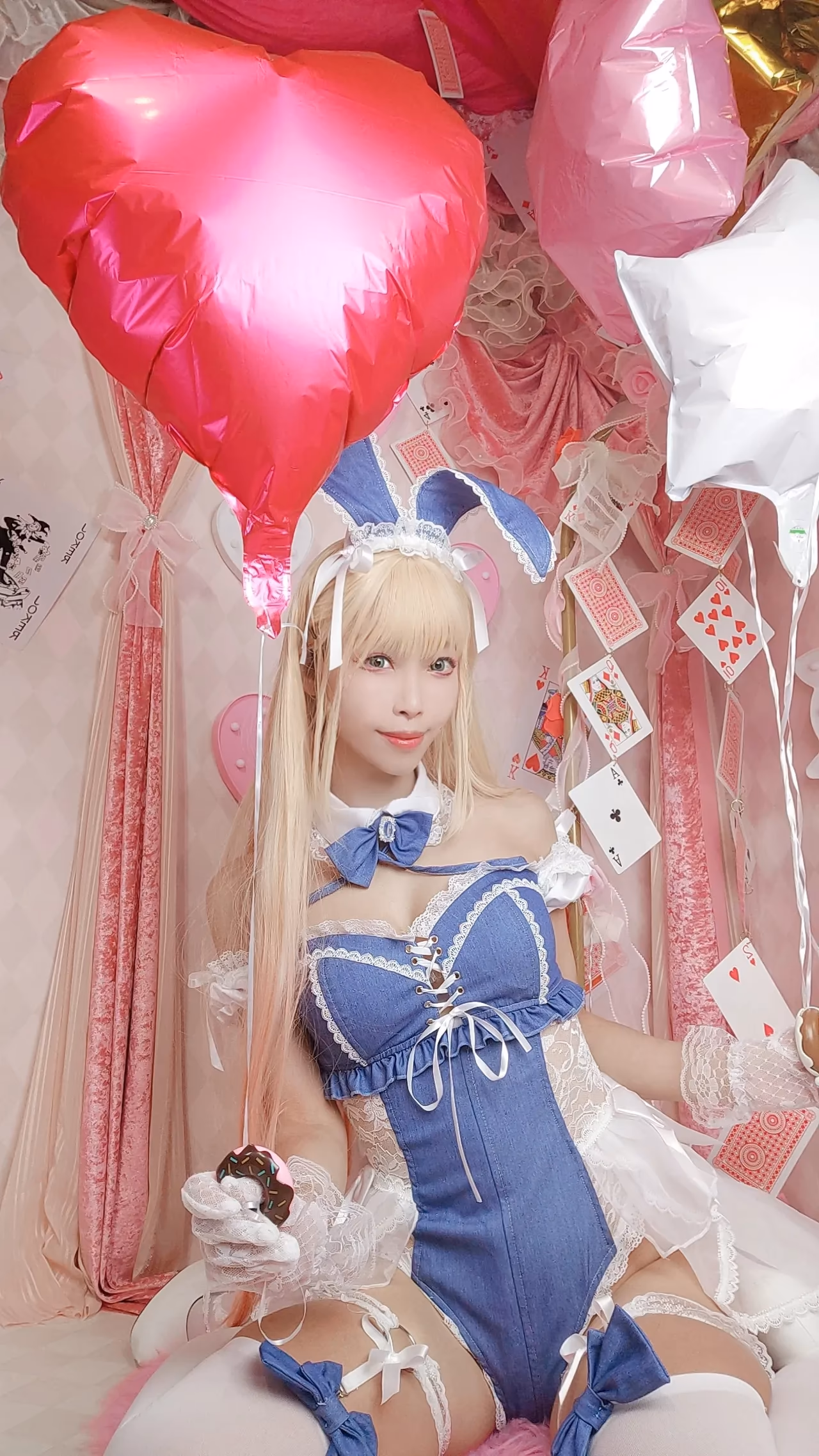 Itsuki Sakurai as Marin Kitagawa — cosplay photo 33 of 158