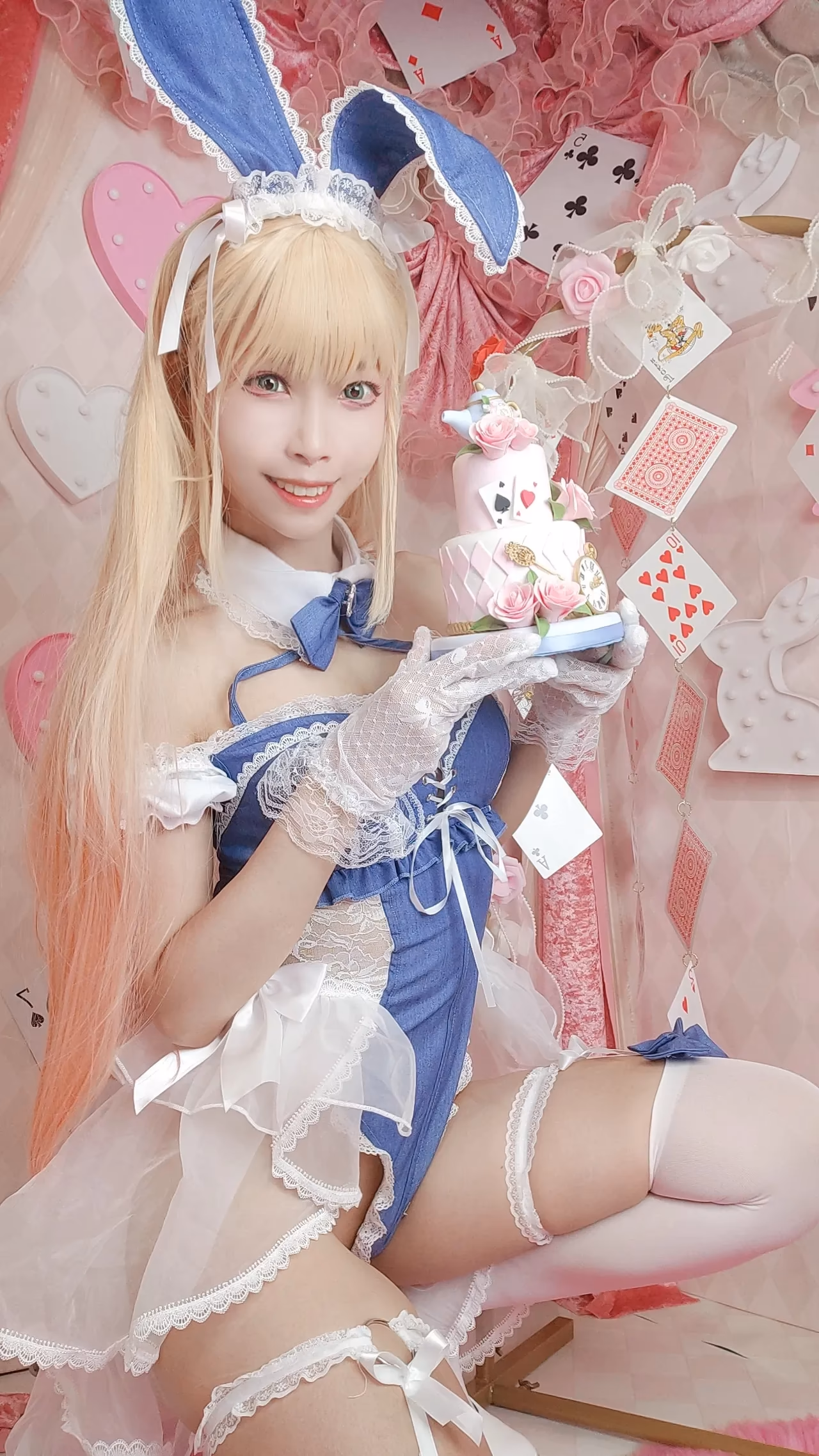 Itsuki Sakurai as Marin Kitagawa — cosplay photo 43 of 158