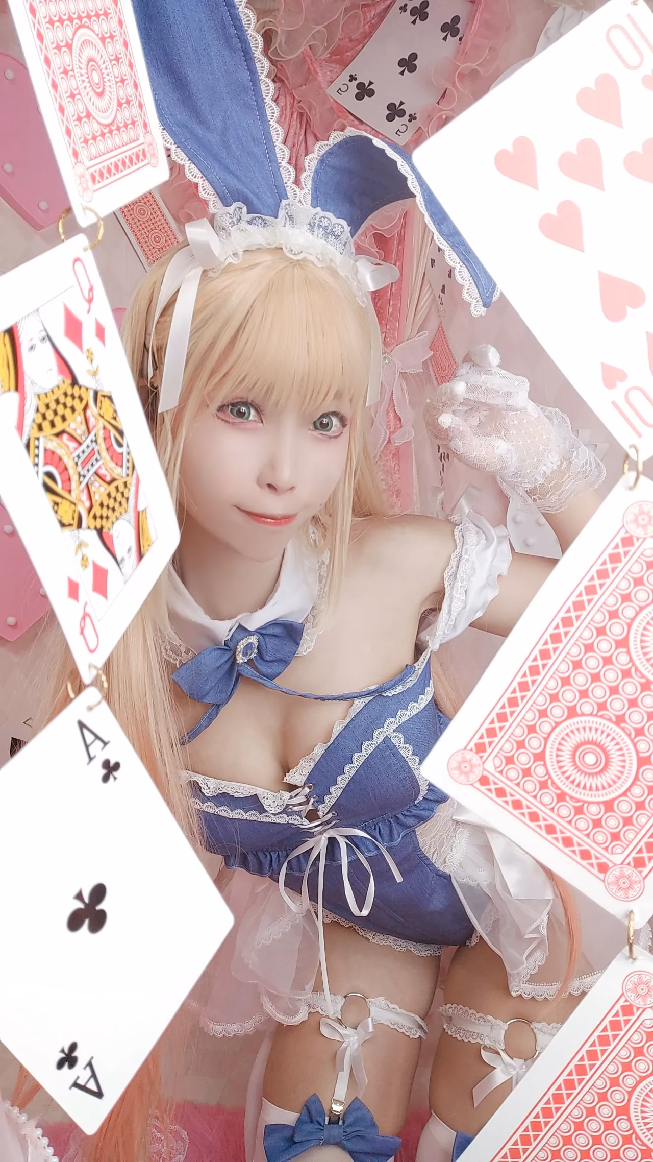 Itsuki Sakurai as Marin Kitagawa — cosplay photo 45 of 158