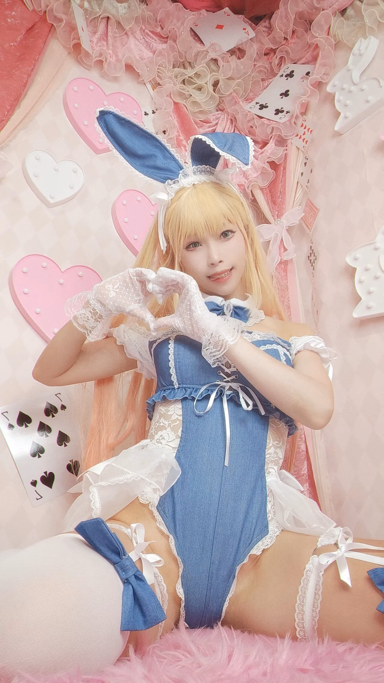 Itsuki Sakurai as Marin Kitagawa — cosplay photo 87 of 158