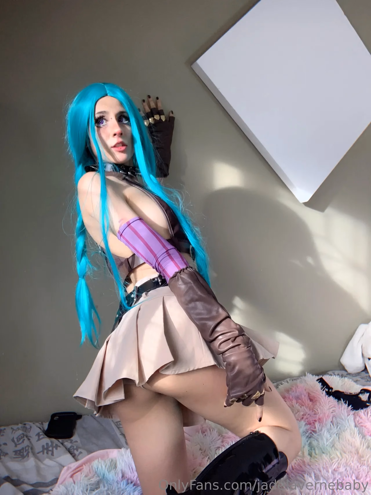 Jade La Verne as Jinx — cosplay photo 30 of 50