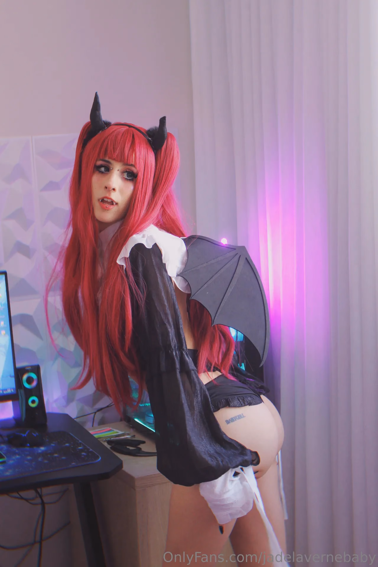 Jade La Verne as Rizu-kyun — cosplay photo 4 of 69