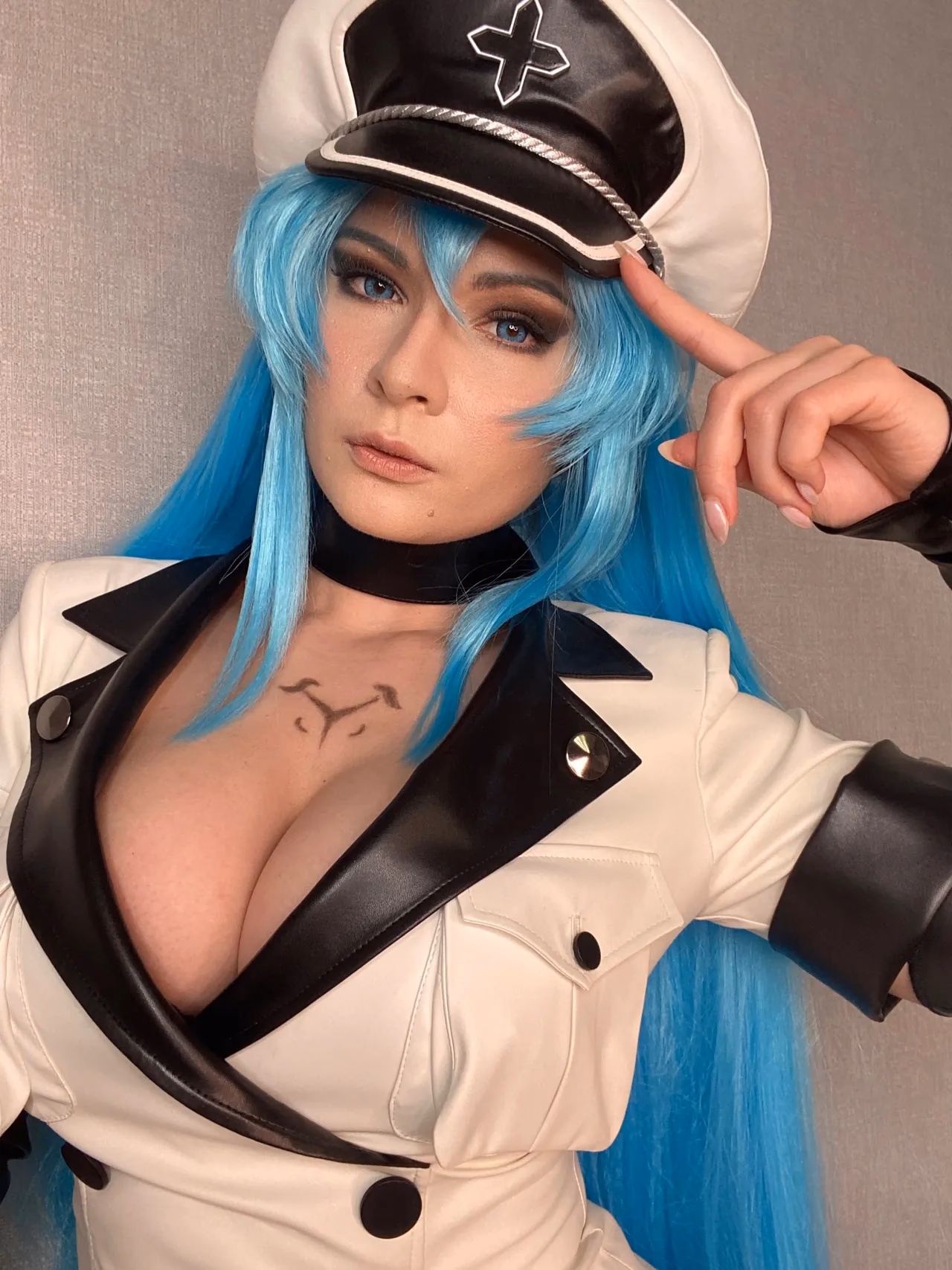 Jannet Incosplay as Esdeath — cosplay photo 5 of 17
