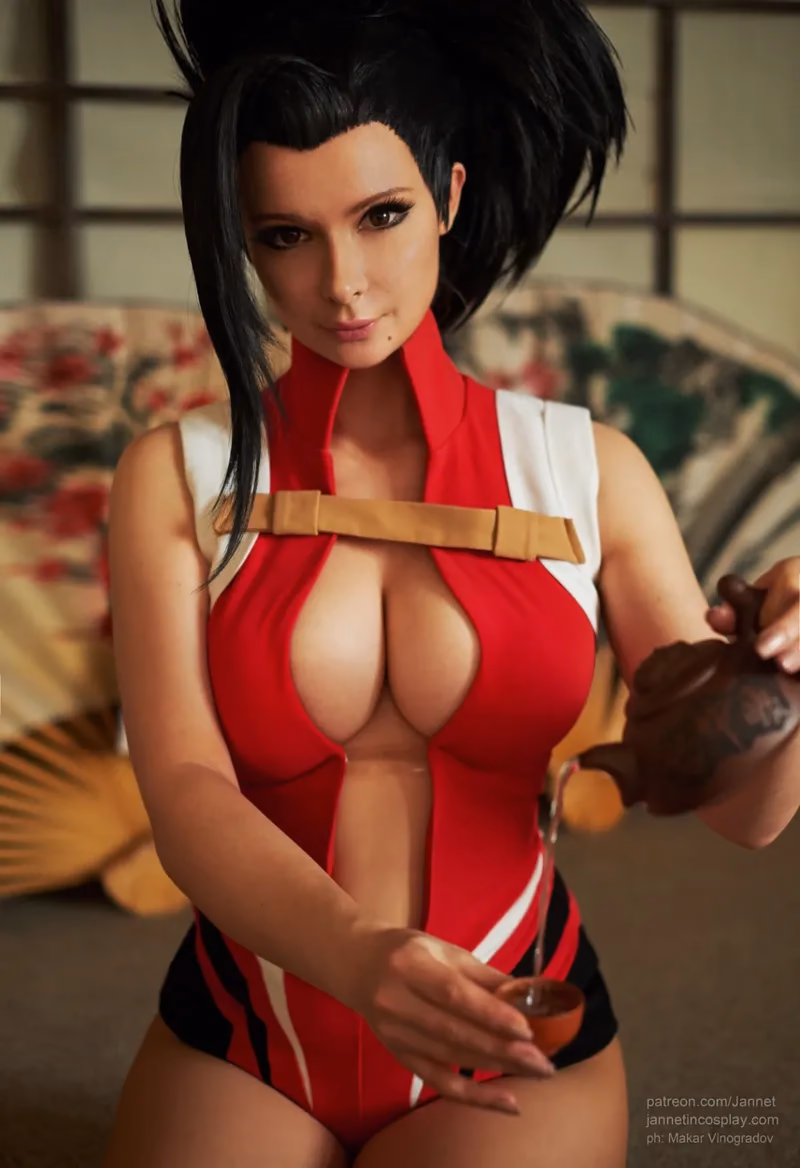 Jannet Incosplay as Momo Yaoyorozu — cosplay photo 13 of 19