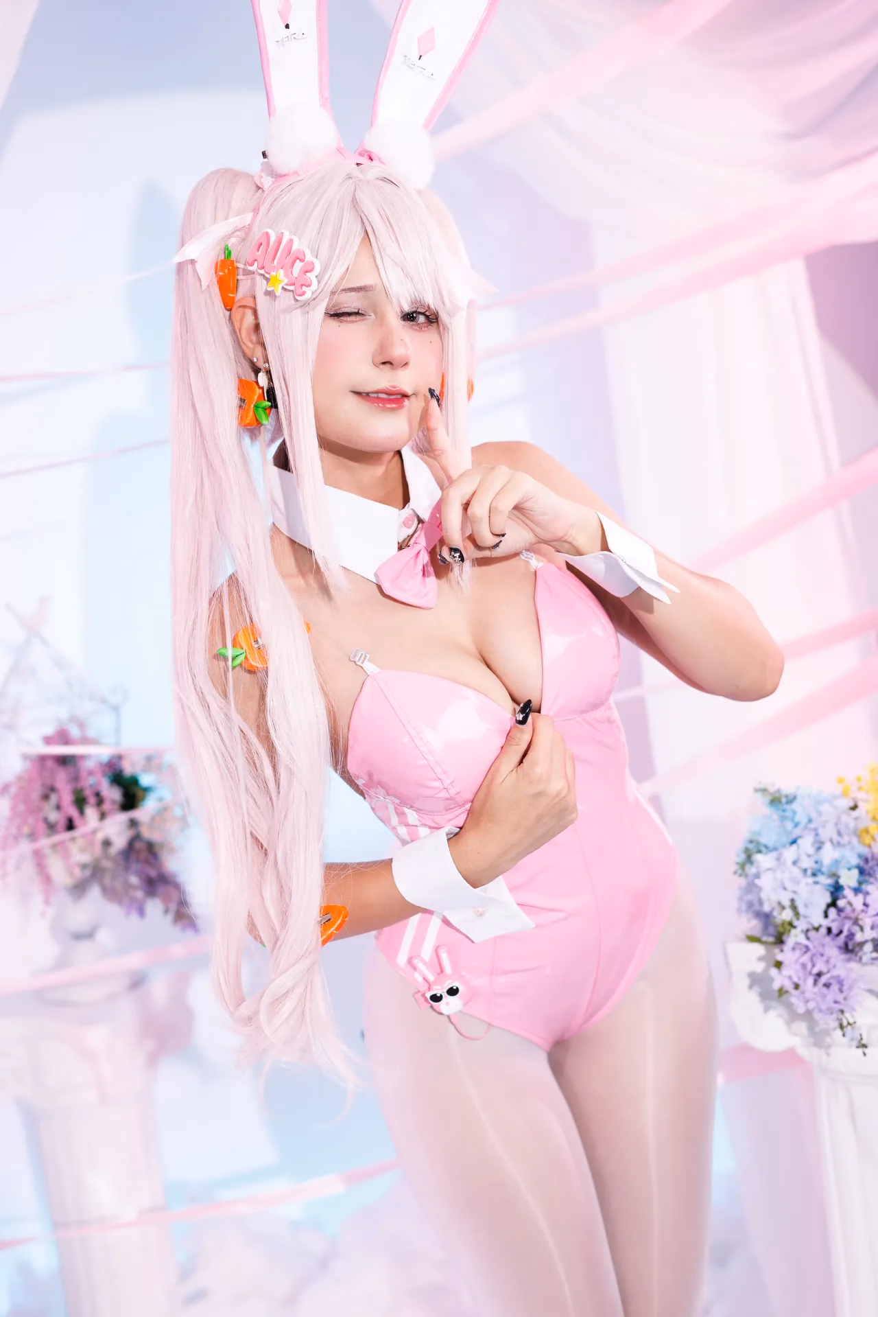 Jean Wanwan as Alice — cosplay photo 10 of 35