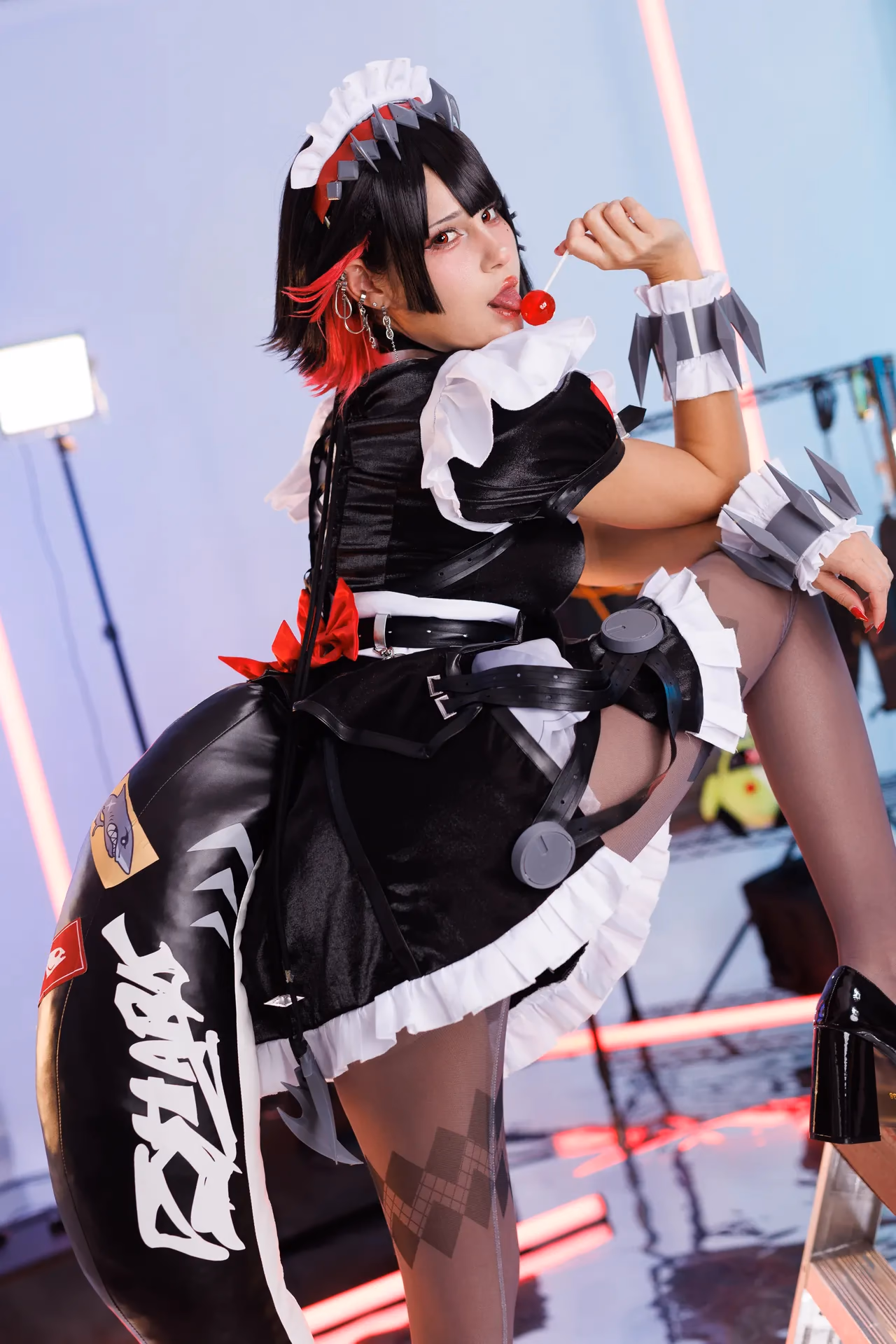 Jean Wanwan as Ellen Joe — cosplay photo 9 of 33
